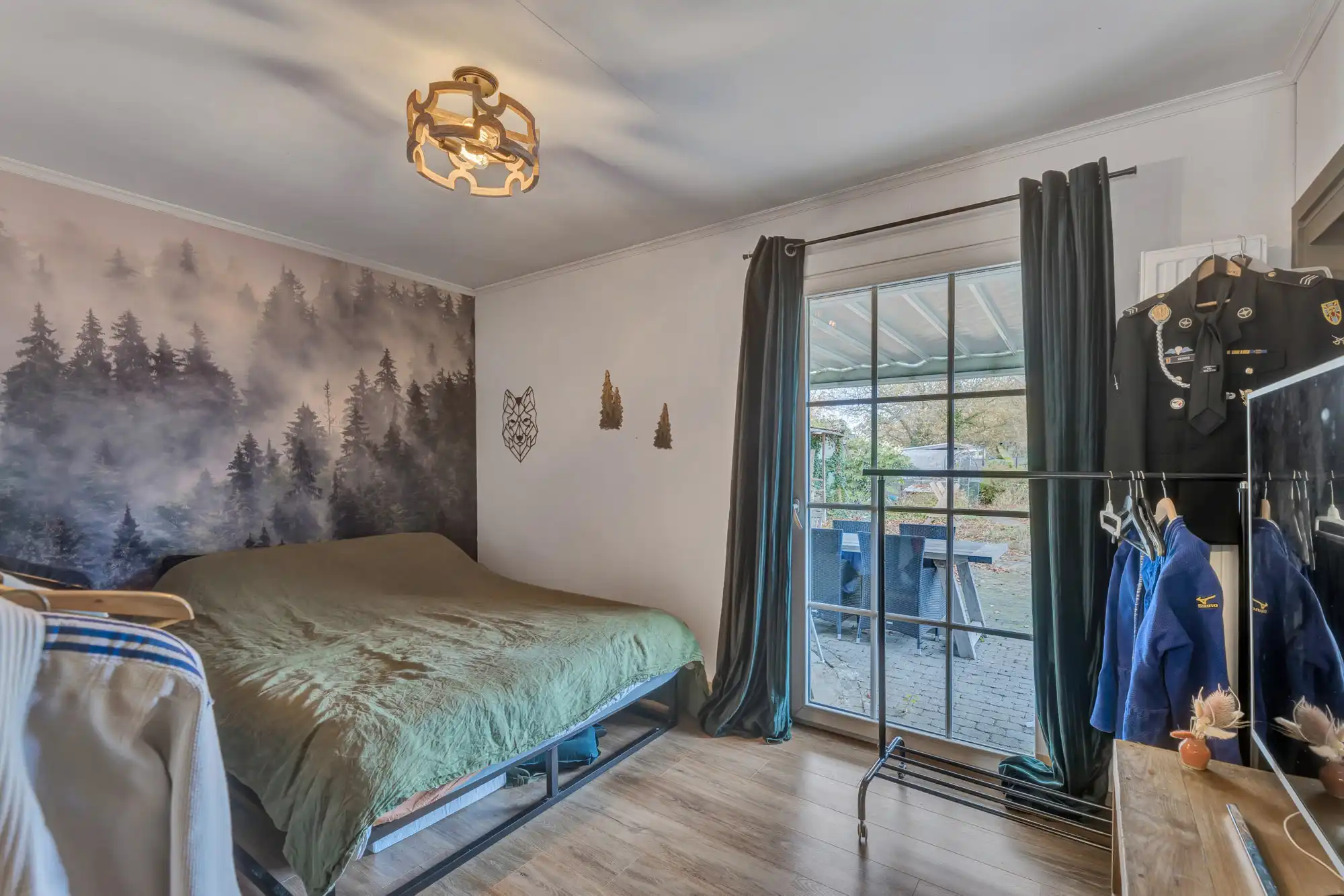 Gezellige woning met ruime tuin foto 24