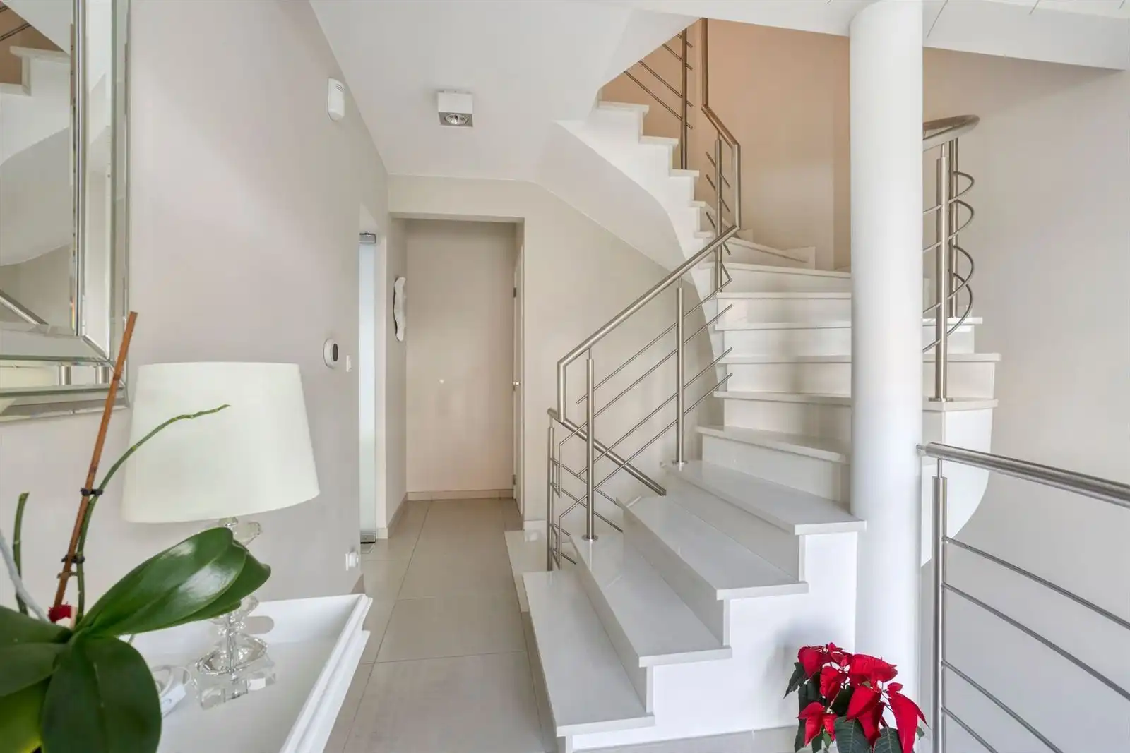 Zeer goede driegevel te koop in Groot-Bijgaarden foto 10