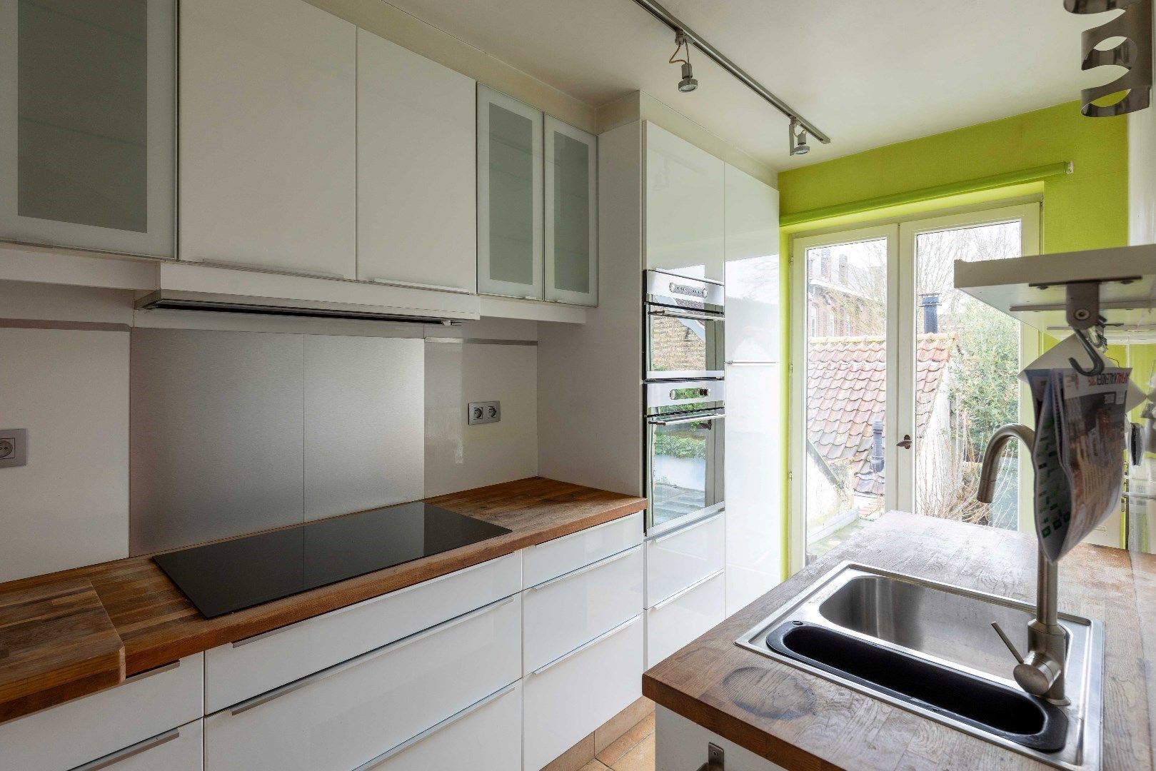 Handelspand met duplex appartement in het centrum van Brugge.  foto 19