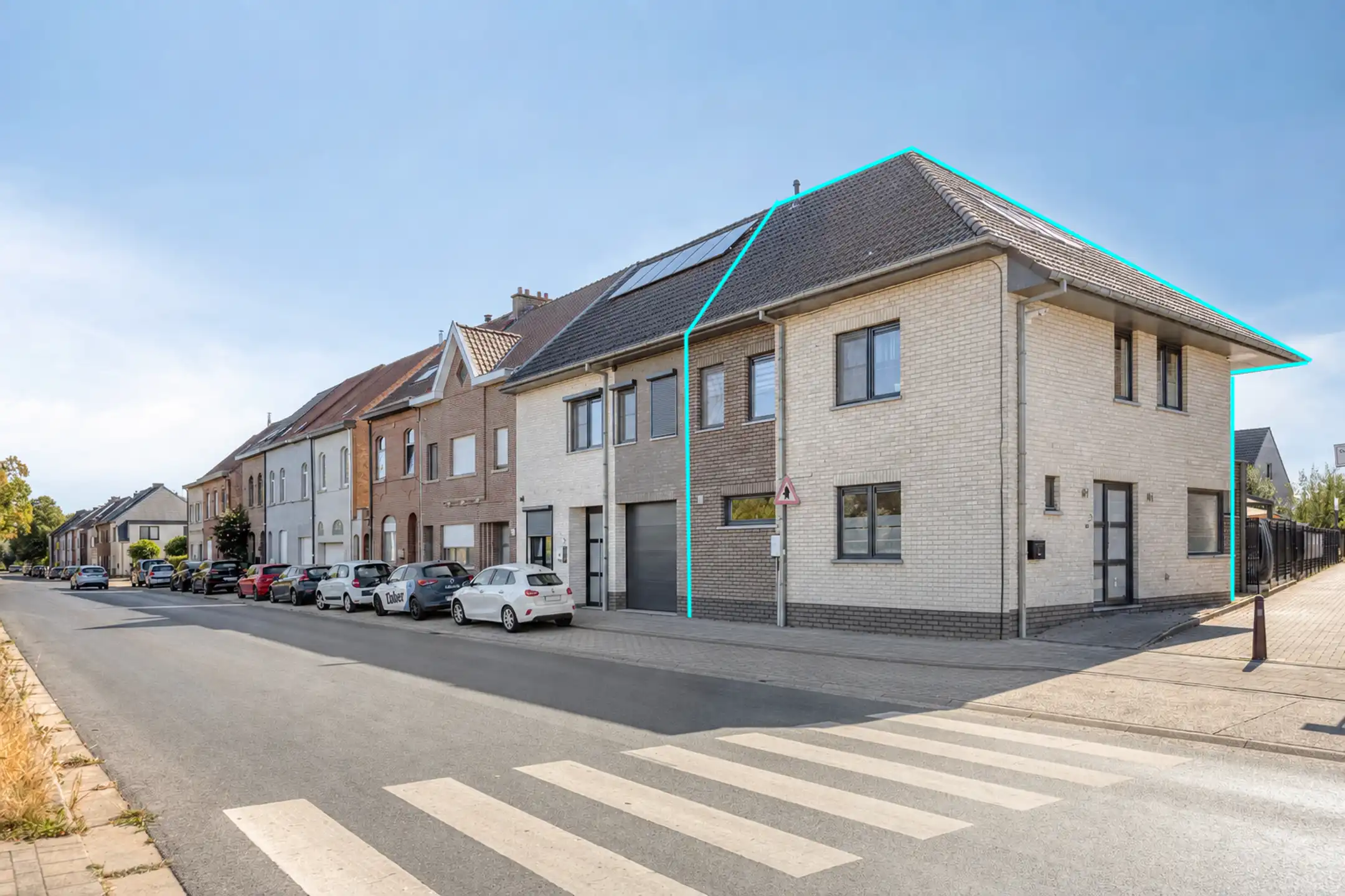 Ruime gezinswoning van 215 m² met vier à vijf kamers en tuin foto 27