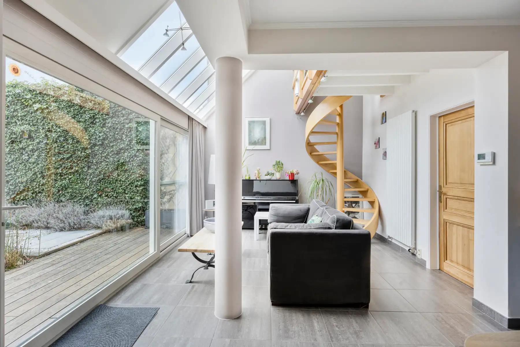 Instapklare, volledig gerenoveerde woning in het landelijke Mollem! foto 6