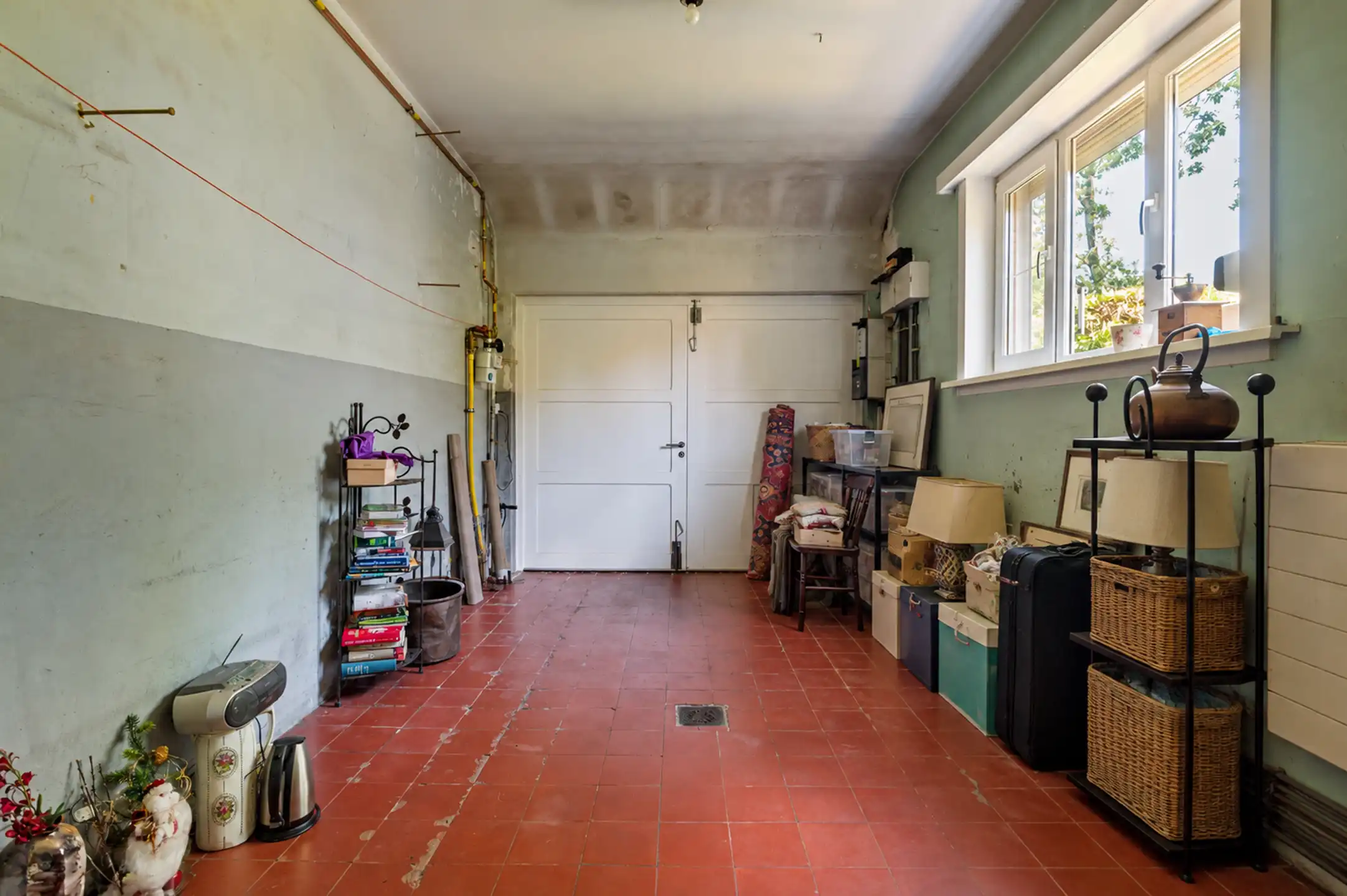 Karaktervolle vrijstaande woning met 3 slaapkamers, veranda en prachtig aangelegde tuin op toplocatie aan de Kalmthoutse Heide foto 16