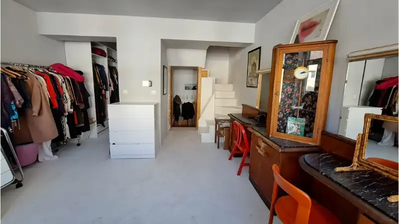 Unieke Opbrengsteigendom te koop in de Madridstraat in Oostende foto 11