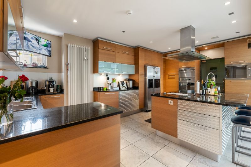 Exclusieve rustieke villa in Erembodegem met privé wellness foto 15