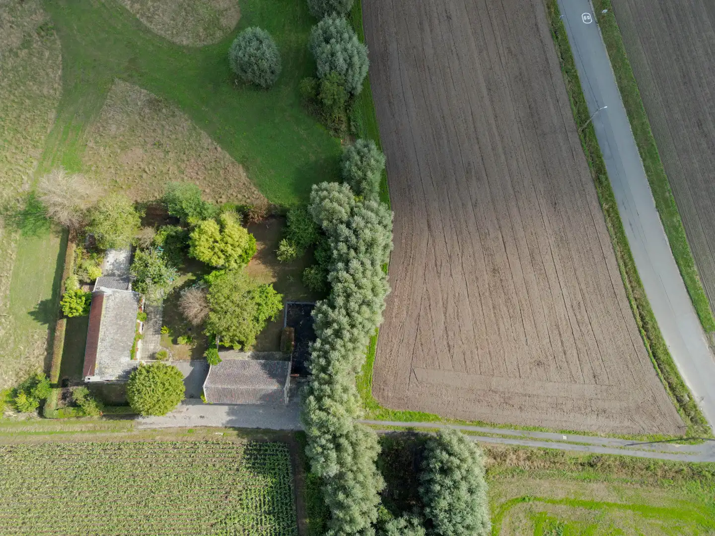 Landelijk wonen in alle rust op een bijzondere site foto 3