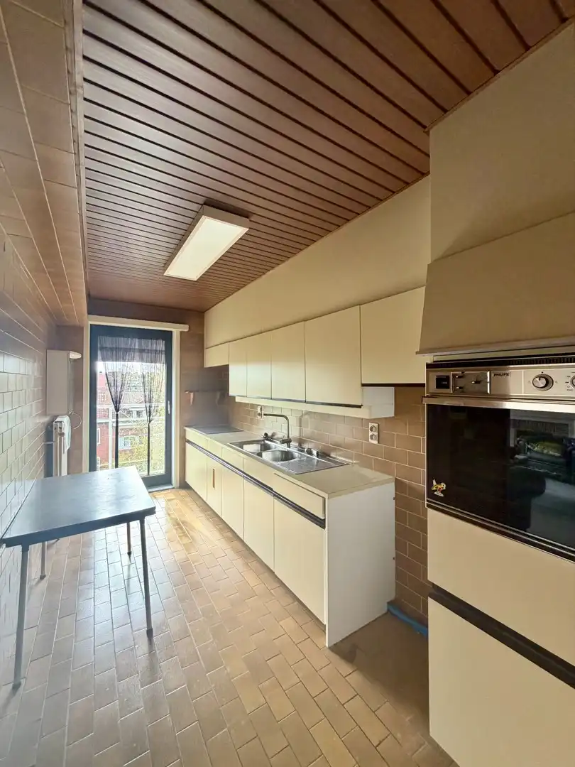 Ruim appartement op rustige ligging in Kortrijk! foto 9