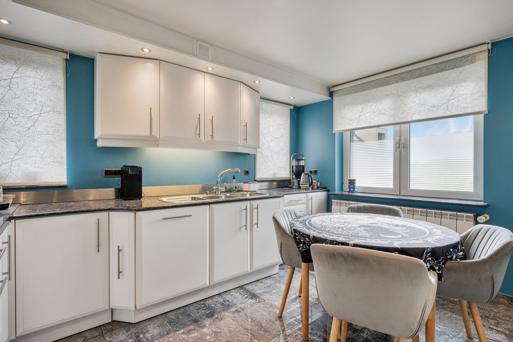 Instapklare woning met 2 slpkrs en voortuin. foto 9