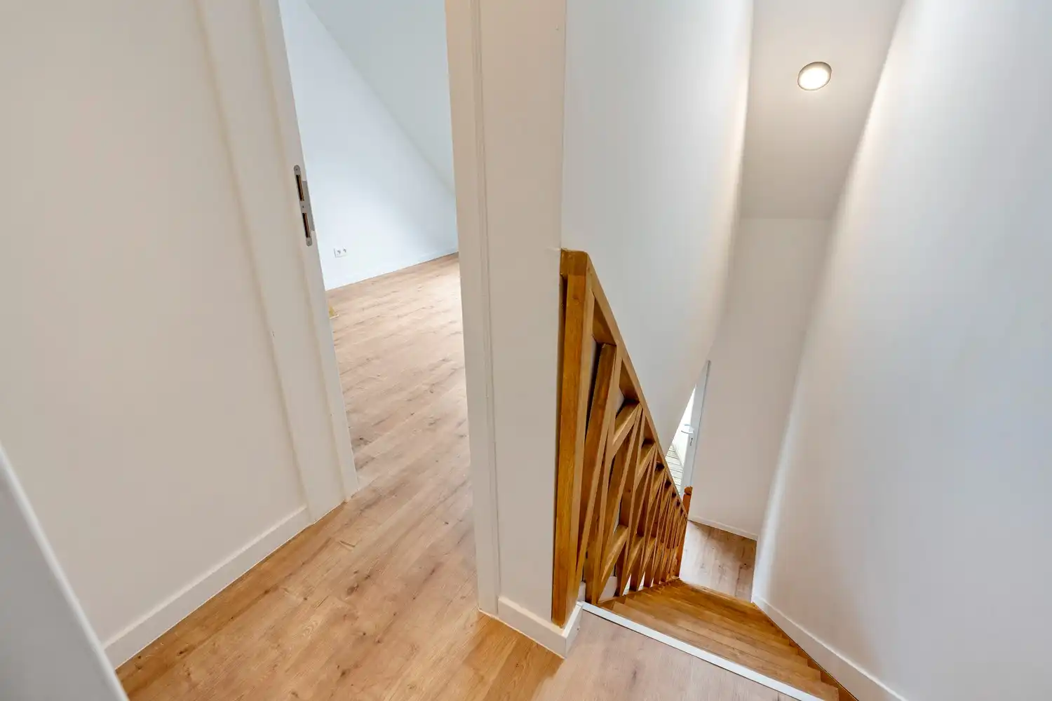 Stijlvol gerenoveerde woning (3slpk) in het hart van Aarschot (Volledig conform) foto 15