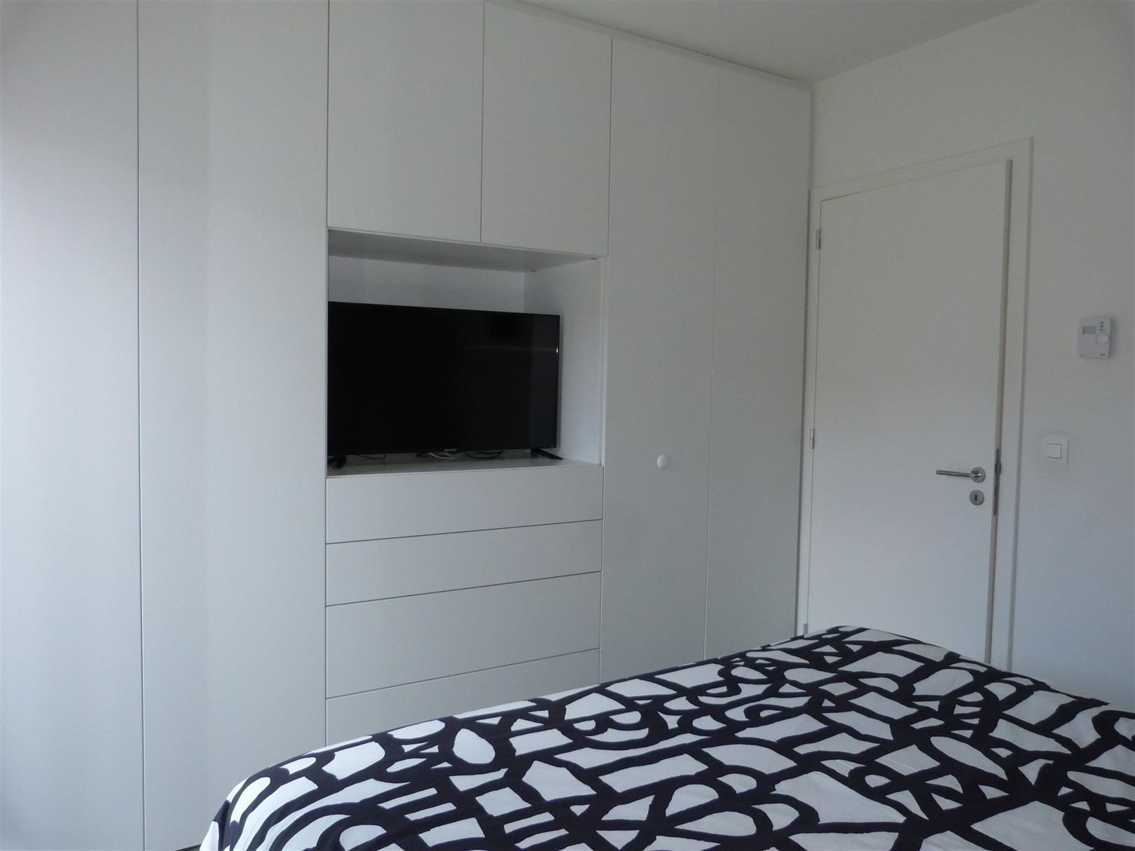 Luxe nieuwbouw-appartement met 2 slpk's,terras en garage in centrum St - Truiden foto 16
