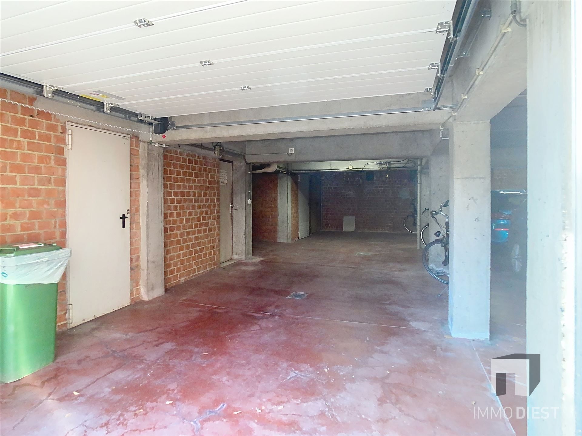 Uniek appartement (100 m²) met 3 slaapkamers, dubbele garage, lift en kelder op een toplocatie in Leuven! foto 29