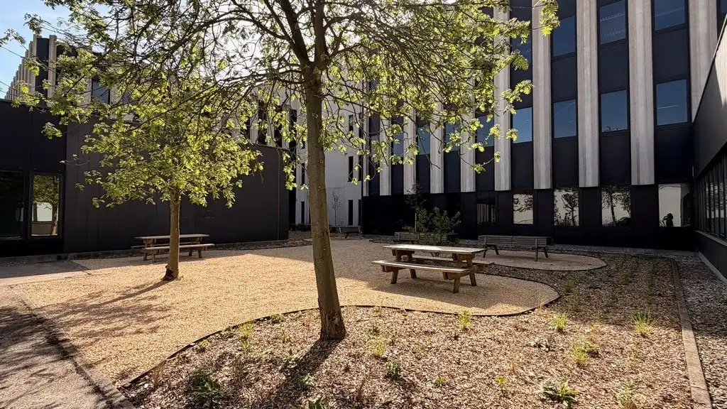 Instapklare kantoren te huur vlakbij E19 in Kontich foto 13