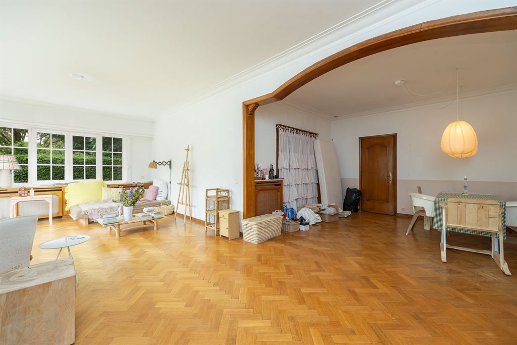 gelijkvloers appartement met tuin en garage aan't water foto 2