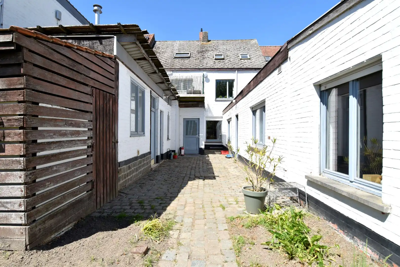 Veelzijdige eigendom (incl. kantoor/praktijk) te koop op strategische ligging te Beveren-Leie foto 26