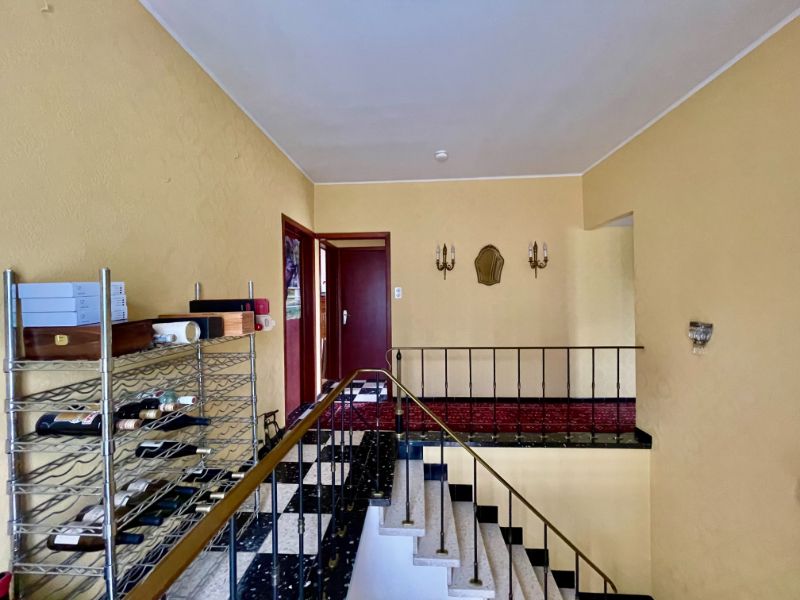 Ruime villa te huur in Mariakerke foto 7