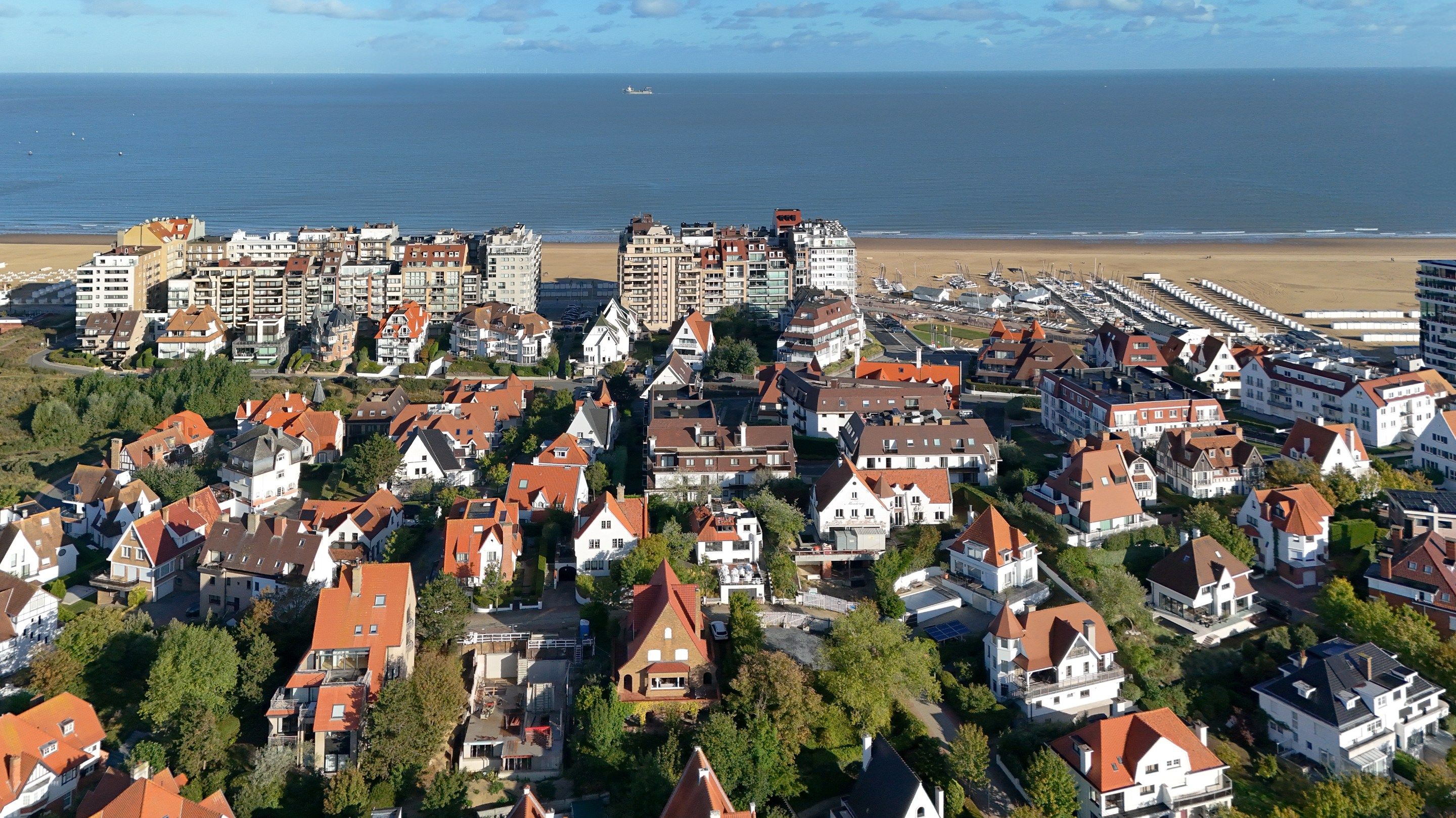 ()=>{if(producerUpdateValueVersion(node),producerAccessed(node),node.value===ERRORED)throw node.error;return node.value} 8300 Knokke