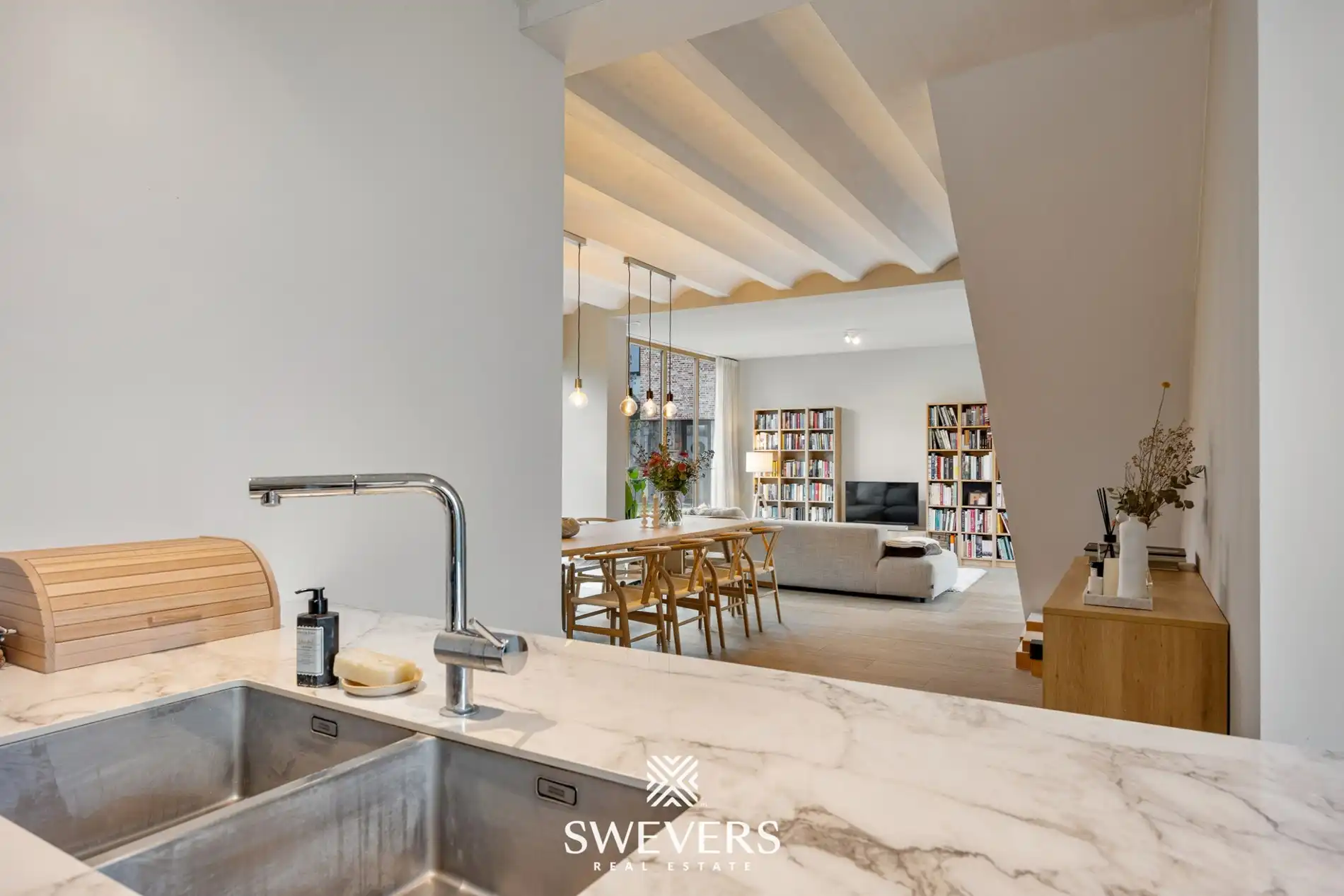 Comfort, luxe en energiezuinigheid in een recente woning te Kortessem foto 16