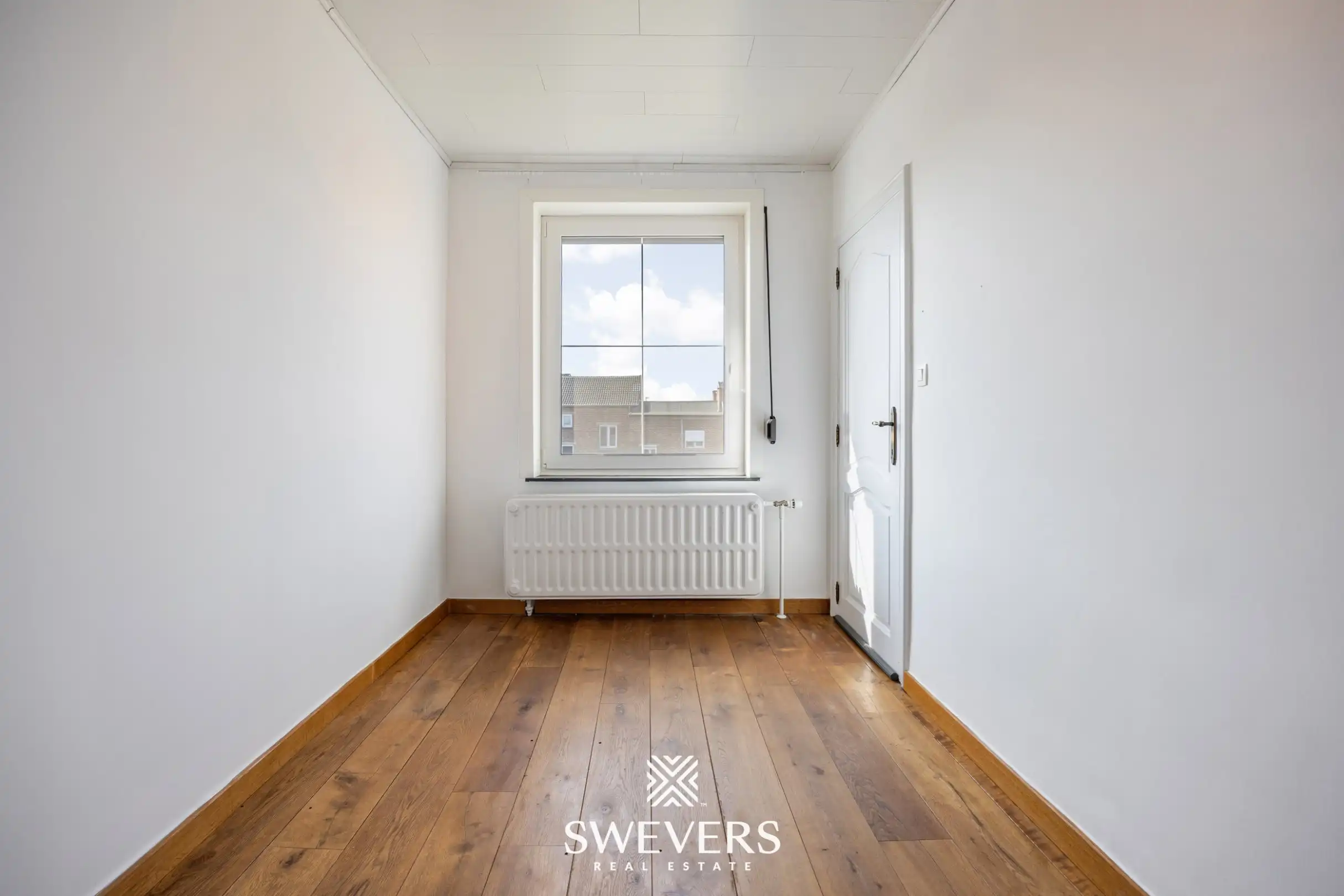 Instapklaar 2-slaapkamer appartement met balkon op rustige ligging foto 10