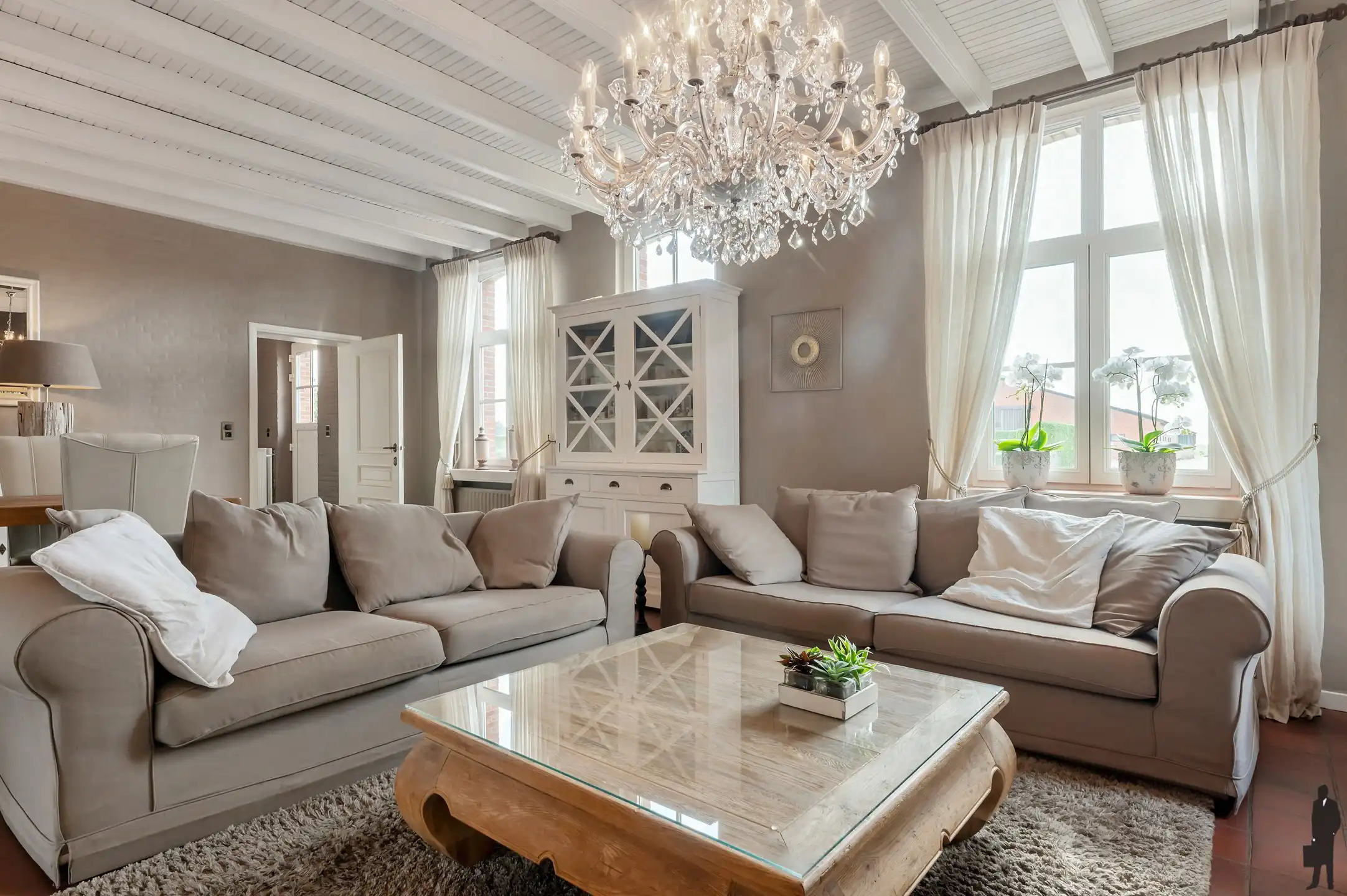 Langgestrekte hoeve op ca. 2.562m² grond te Meer! foto 8