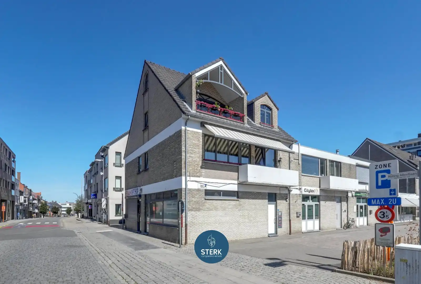 APPARTEMENT MET VERHUURDE STUDIO + 2 GARAGES IN HET CENTRUM VAN LANAKEN !  foto 29