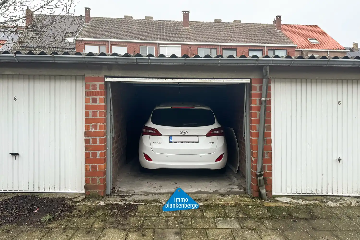 Garagebox te huur in Uitkerke foto 3