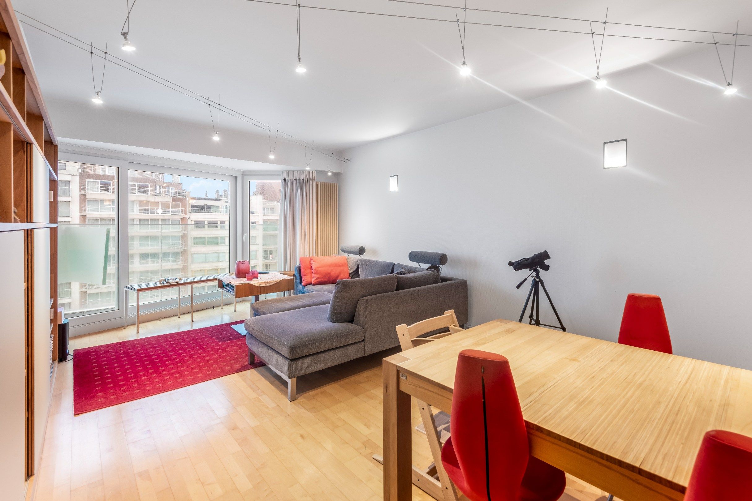 Zonnig appartement met prachtig zeezicht, gelegen op het Lichttorenplein. foto 2