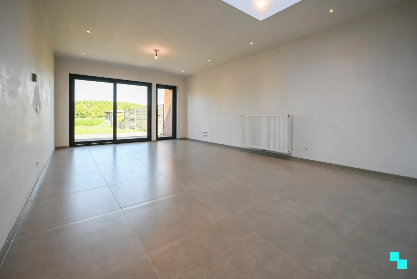 Gerenoveerde 2-slaapkamerwoning in Ingelmunster foto 4