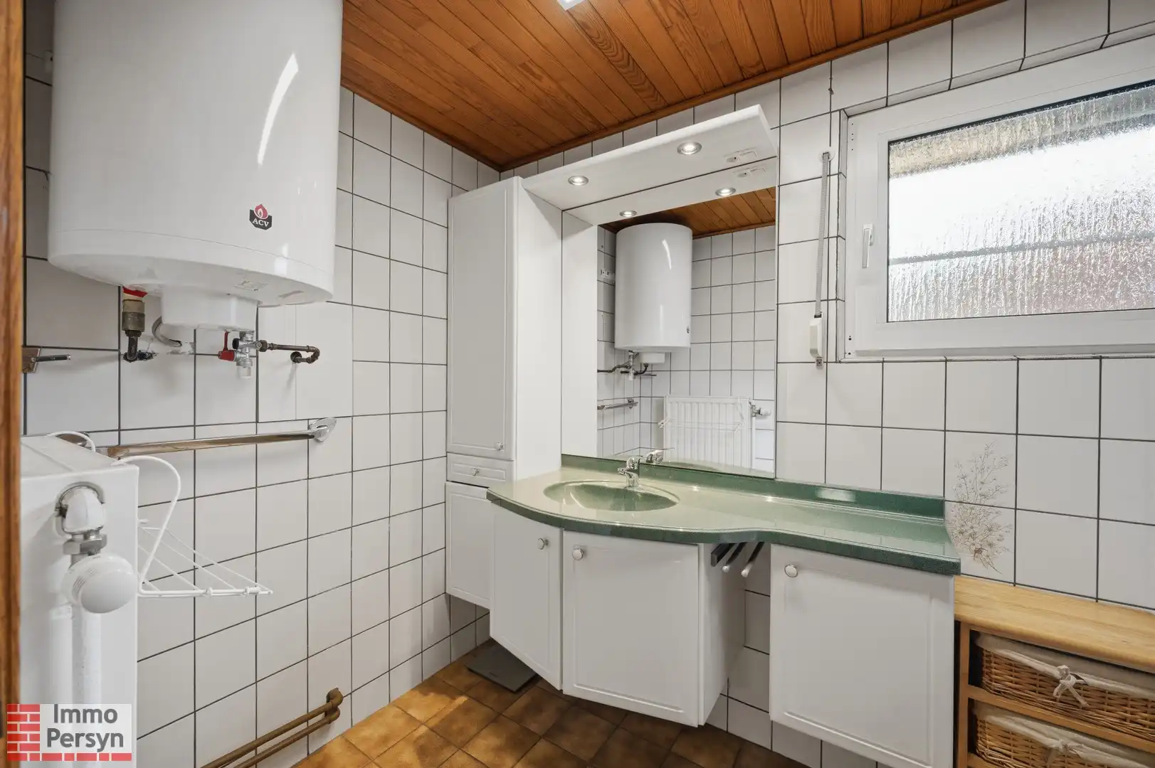 Woning met loods en aangrenzende bouwgrond te koop. 27 are foto 14