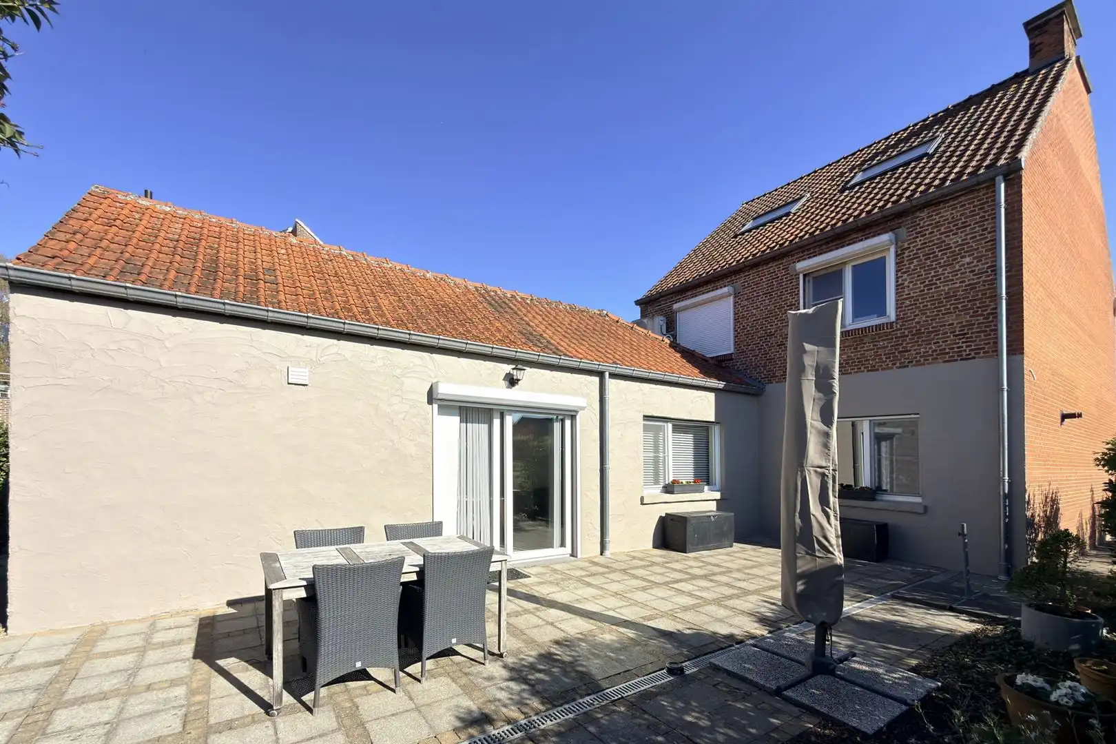Instapklare woning met een zalige tuin! foto 23