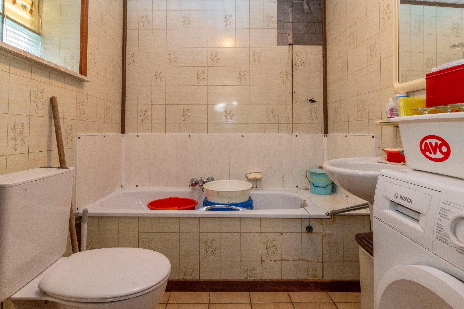 Te renoveren woning te Meerbeke foto 10