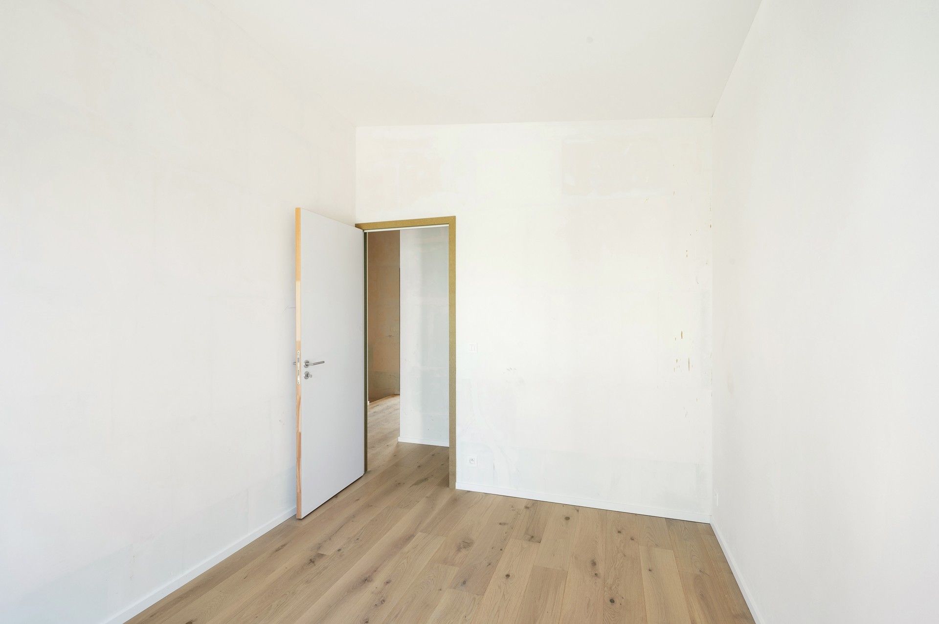 Ongemeubeld: moderne geothermische en energiezuinige woning te Knokke foto 25
