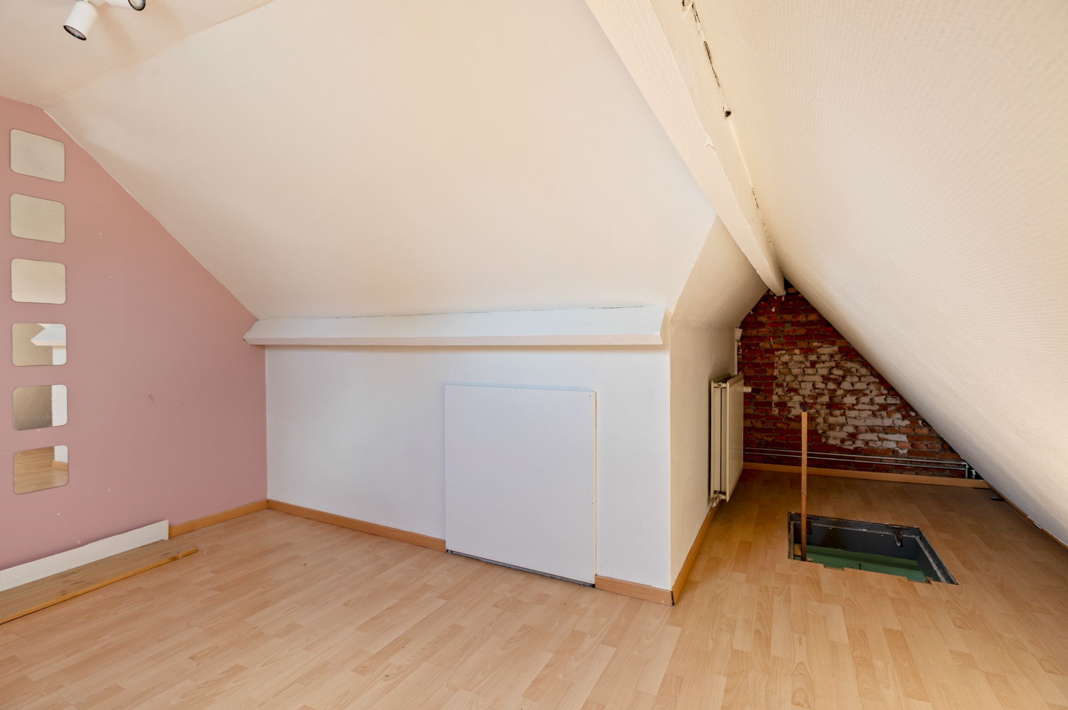 Halfopen woning met 2 slaapkamers en een grote tuin in Brasschaat te huur! foto 18