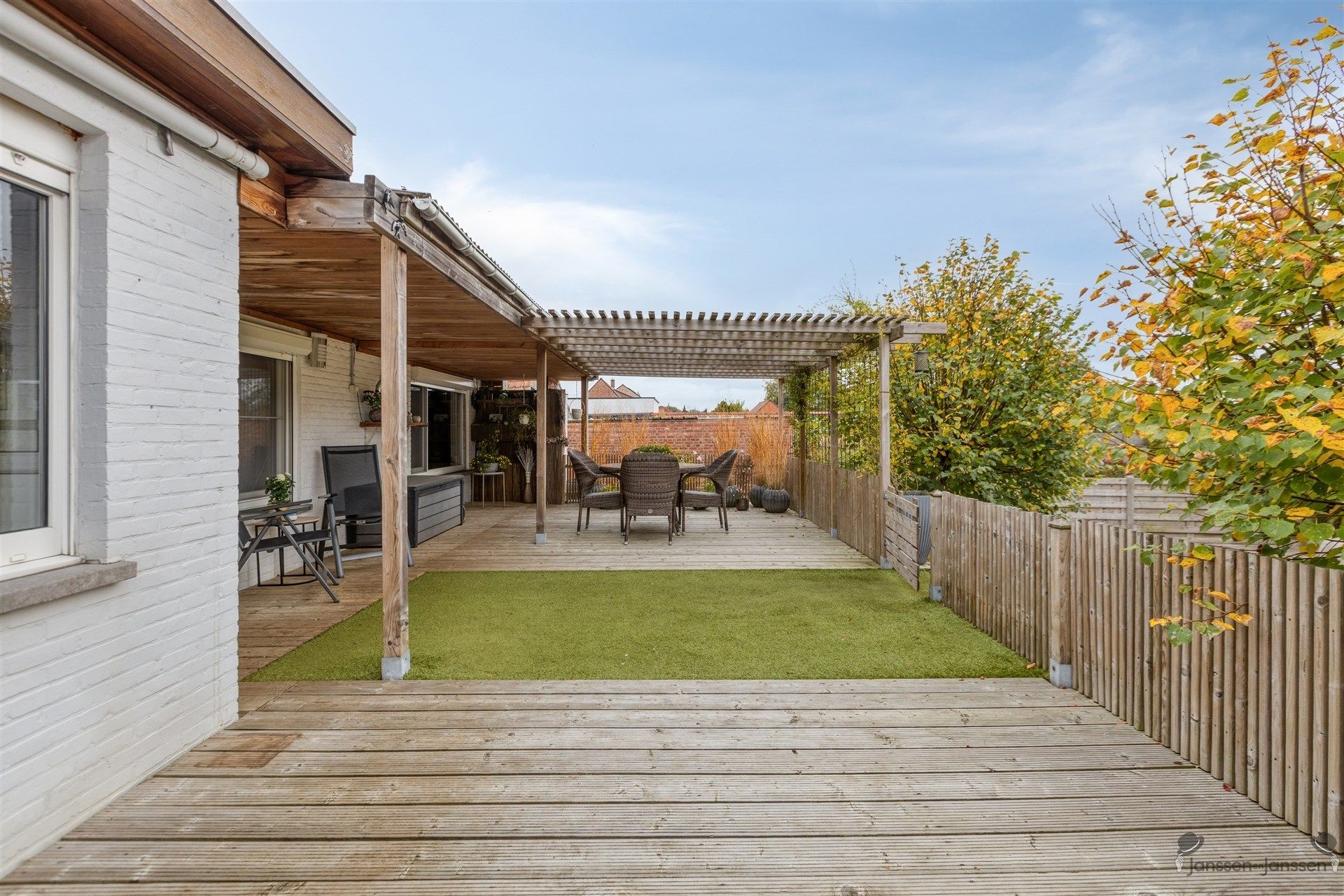 Instapklare gezinswoning met tuin, garage en energiezuinige voorzieningen foto 15