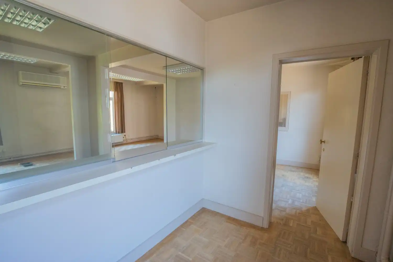 Unieke herenwoning in Centrum Langdorp: Geschiedenis, Karakter en Ruimte foto 14