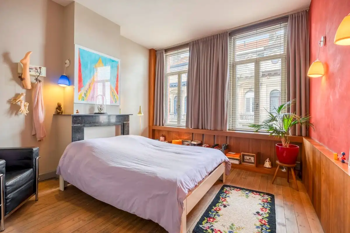 Aantrekkelijk burgerhuis met zonnige tuin en voormalig atelier foto 14