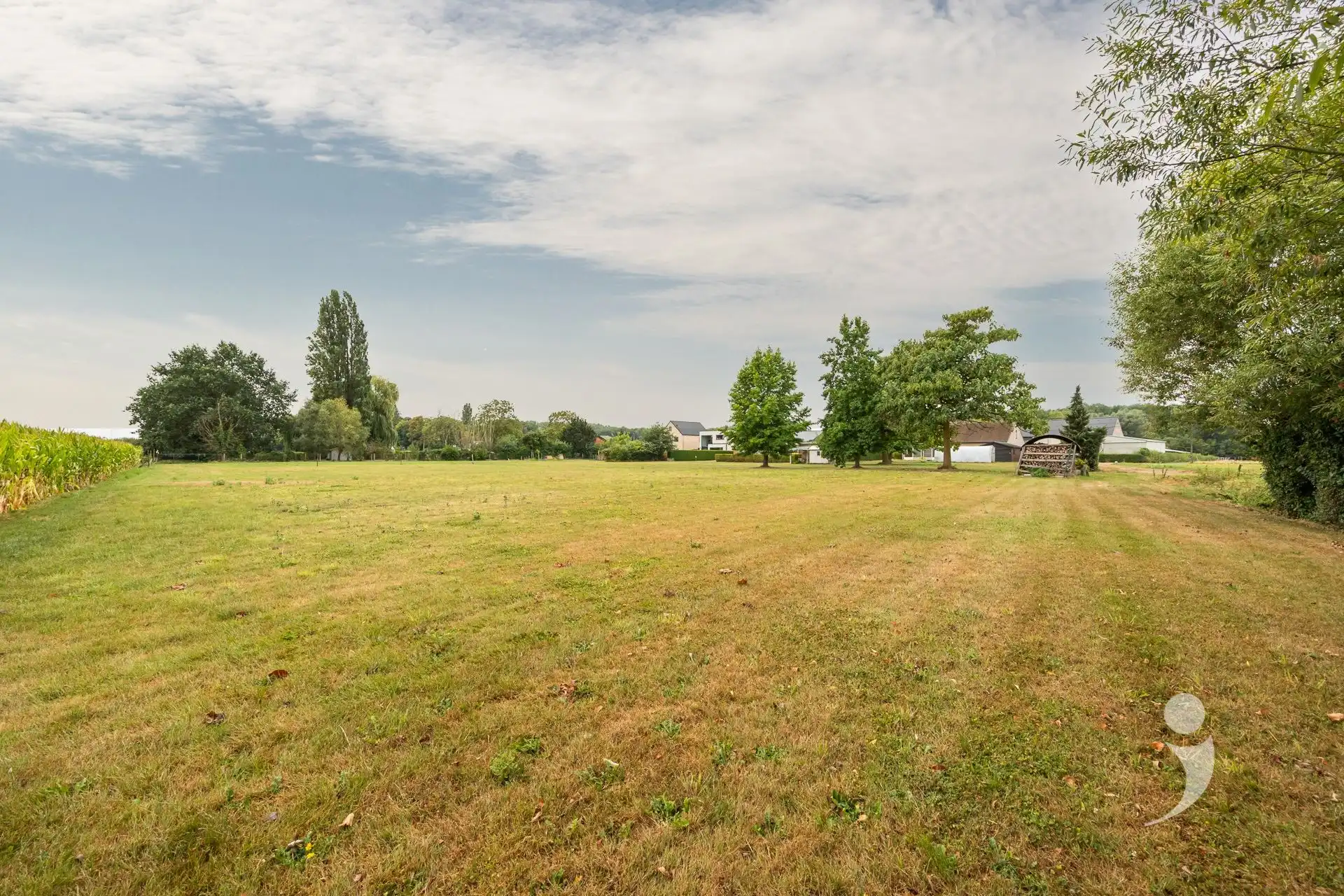 Instapklare woning met grote tuin en zicht op de velden! foto 28