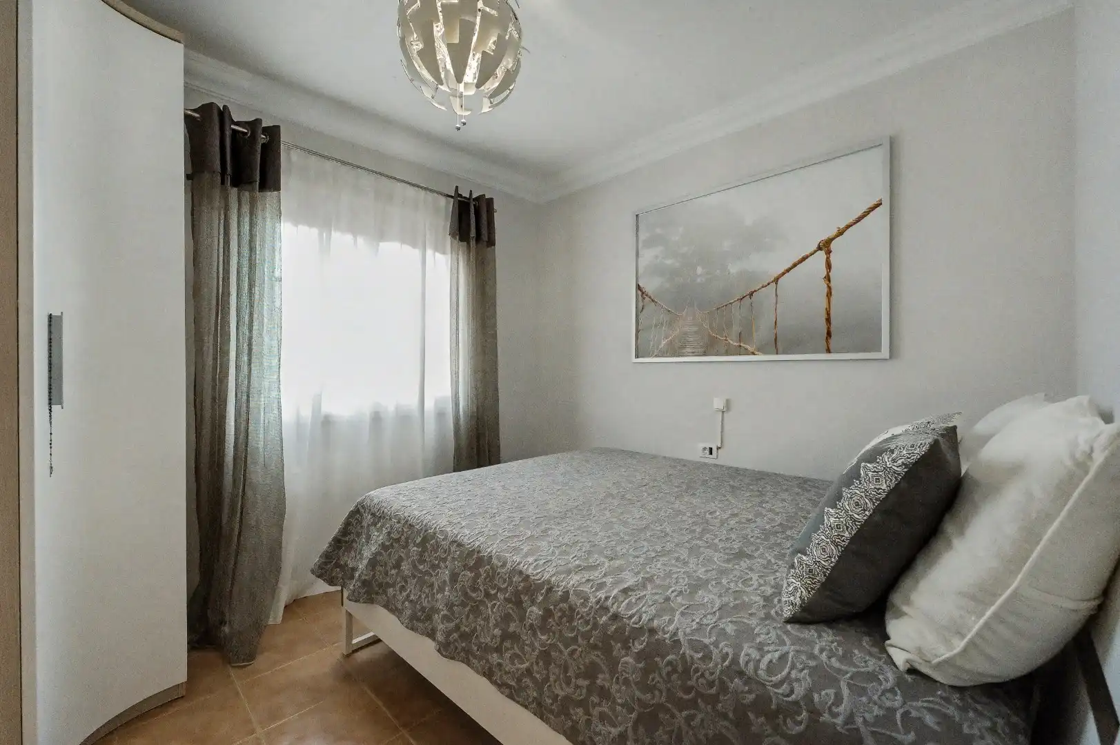 Mooi 3-slaapkamer hoekappartement, volledig instapklaar en in topconditie. foto 13