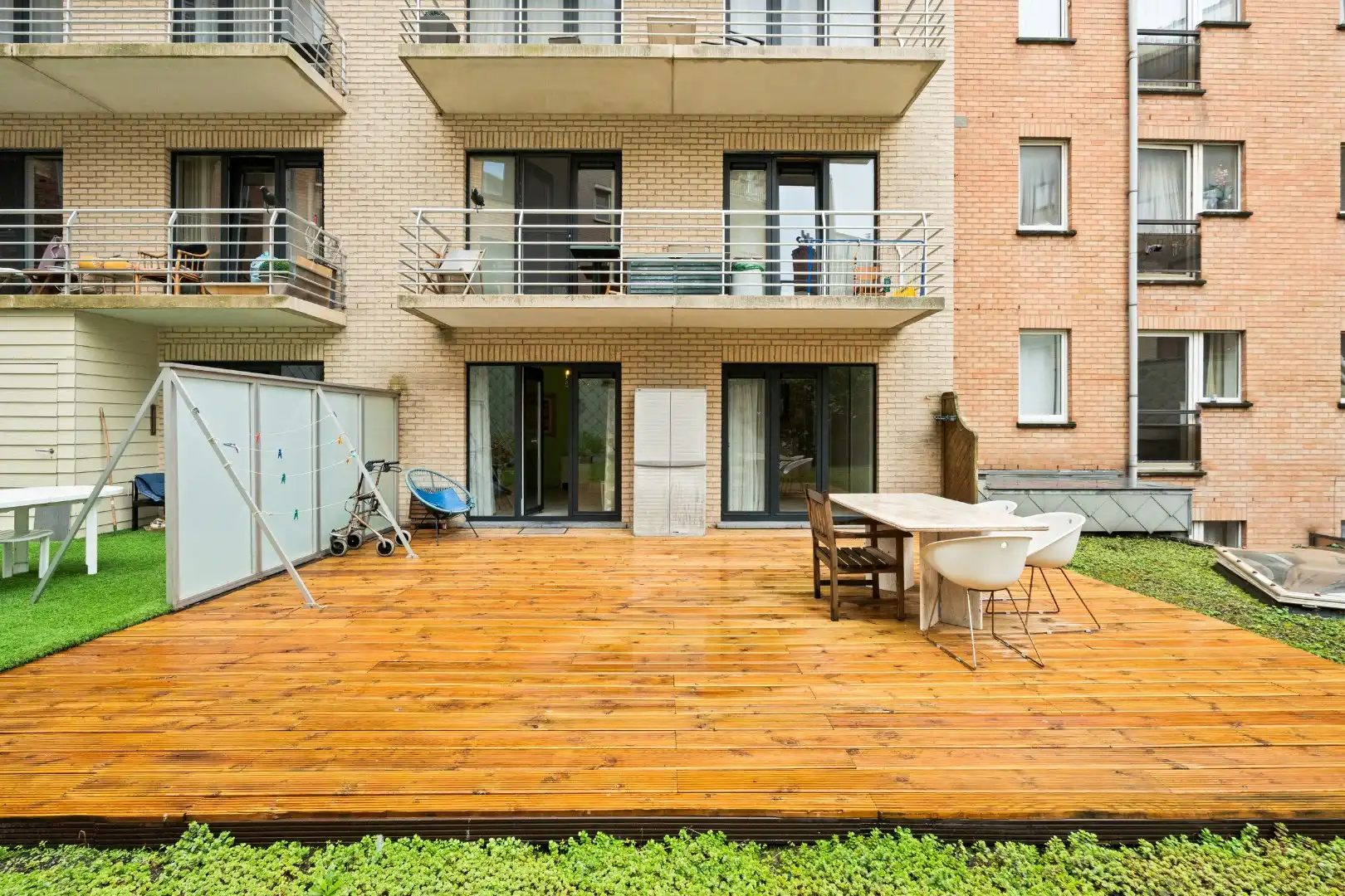 Instapklaar appartement met twee slaapkamers en zonnig terras in het centrum van Oostende foto 18