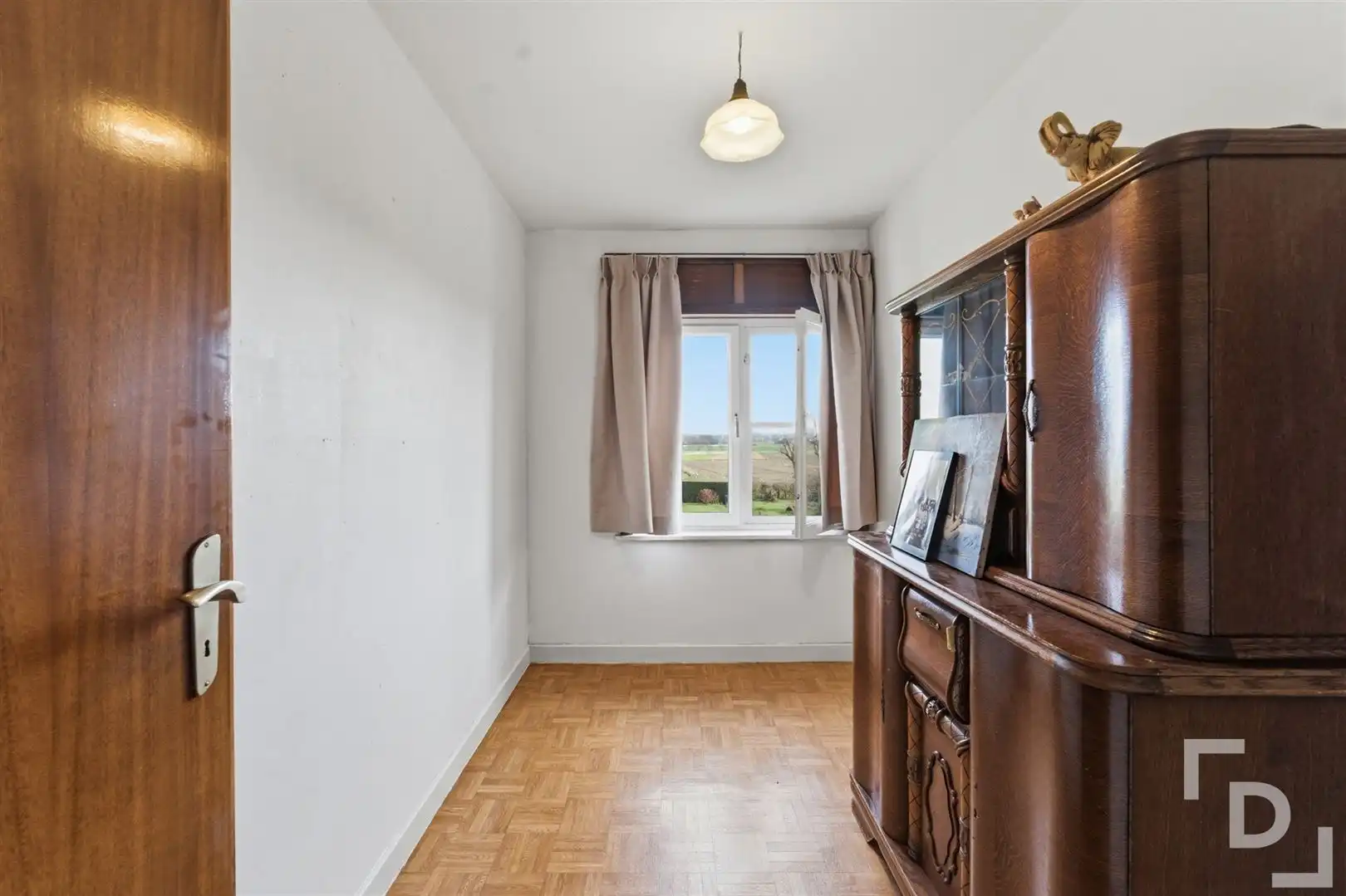 Te renoveren HOB met enorme tuin met landelijke verzichten te koop in Dikkebus foto 4