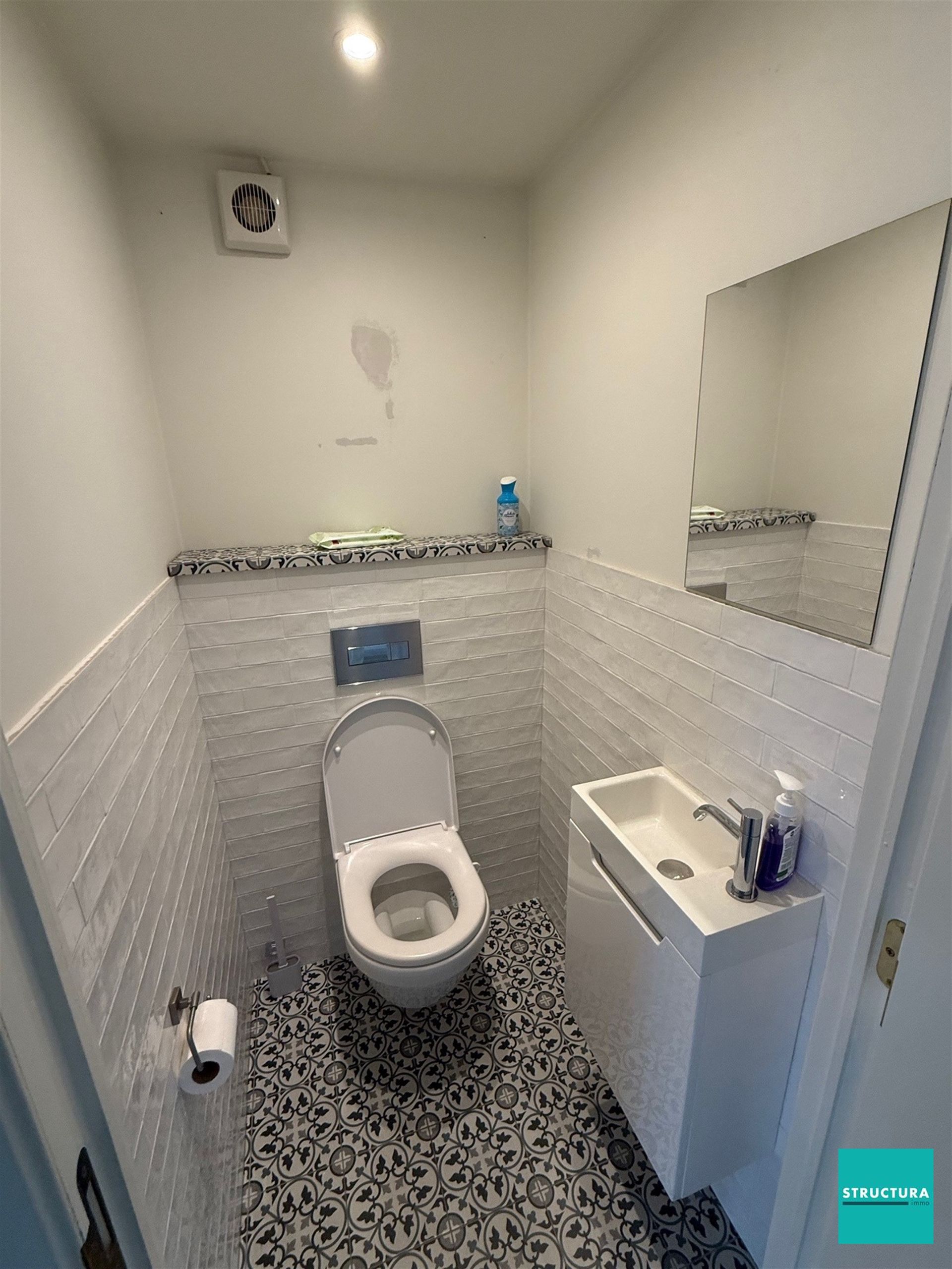 Volledig gerenoveerde duplex foto 6
