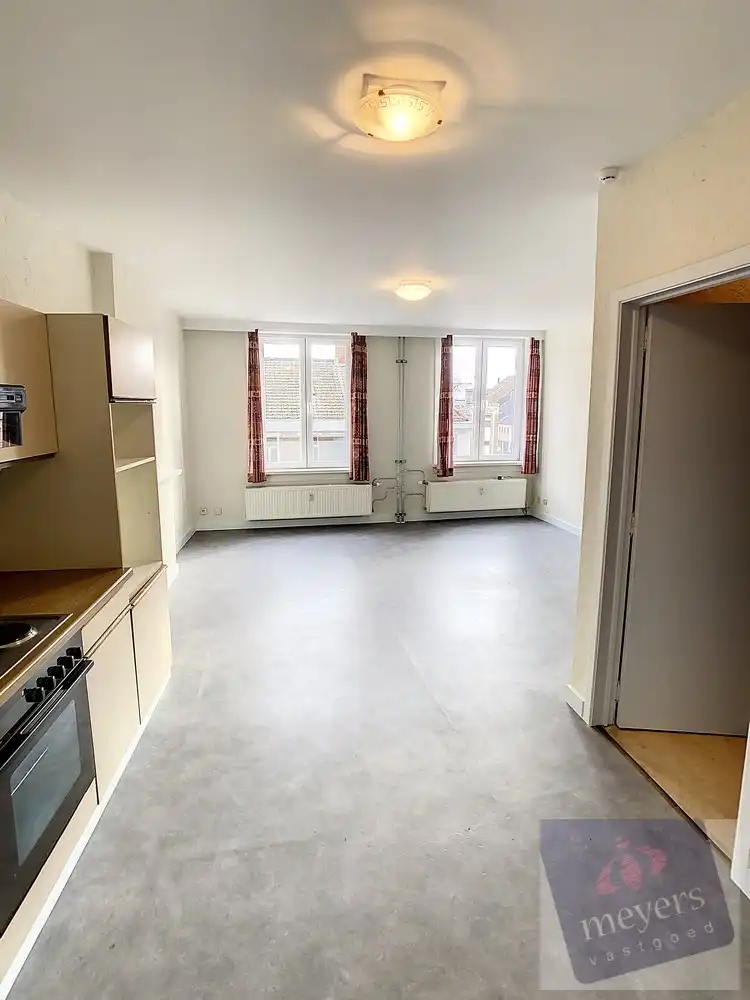 Karaktervolle woning met combinatie wonen/werken op centrale ligging in Sint-Truiden foto 10