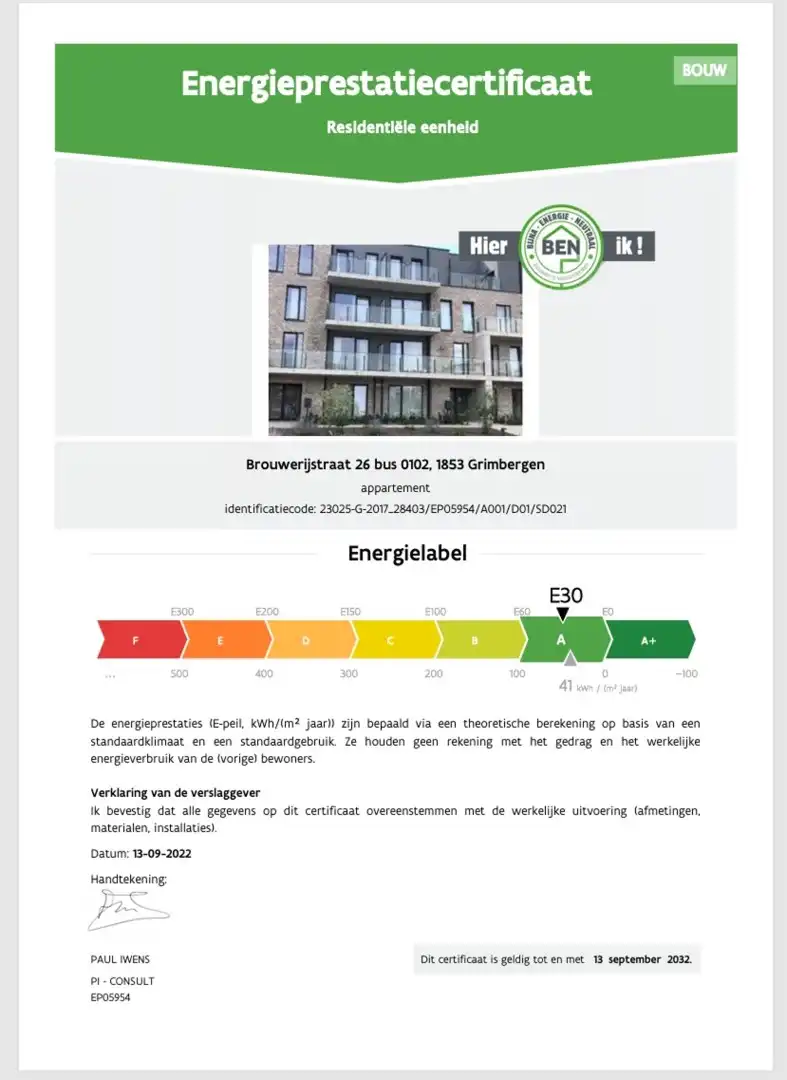 Ruim en lichtrijk 2-slaapkamerappartement met terras, extra brede staanplaats en berging! foto 20