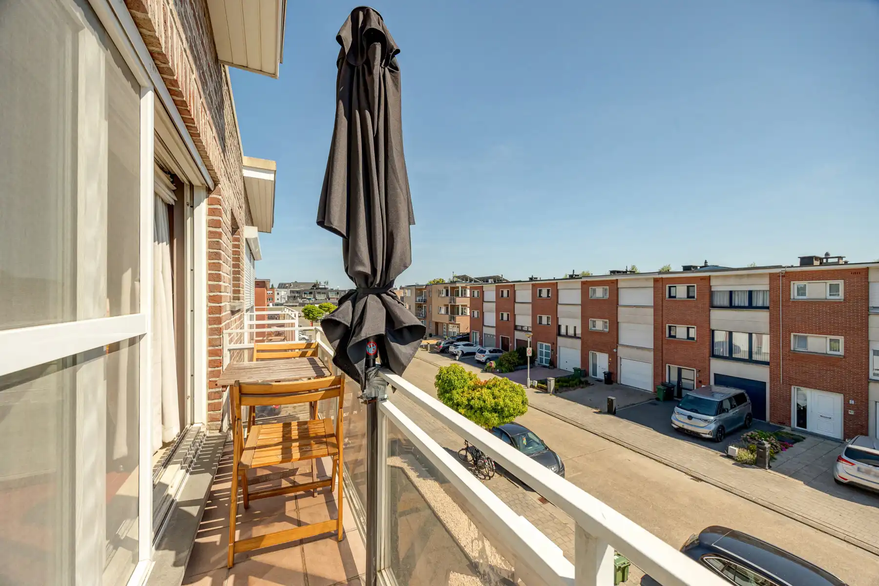 Volledig instapklaar appartement in aangename woonwijk Reet foto 8
