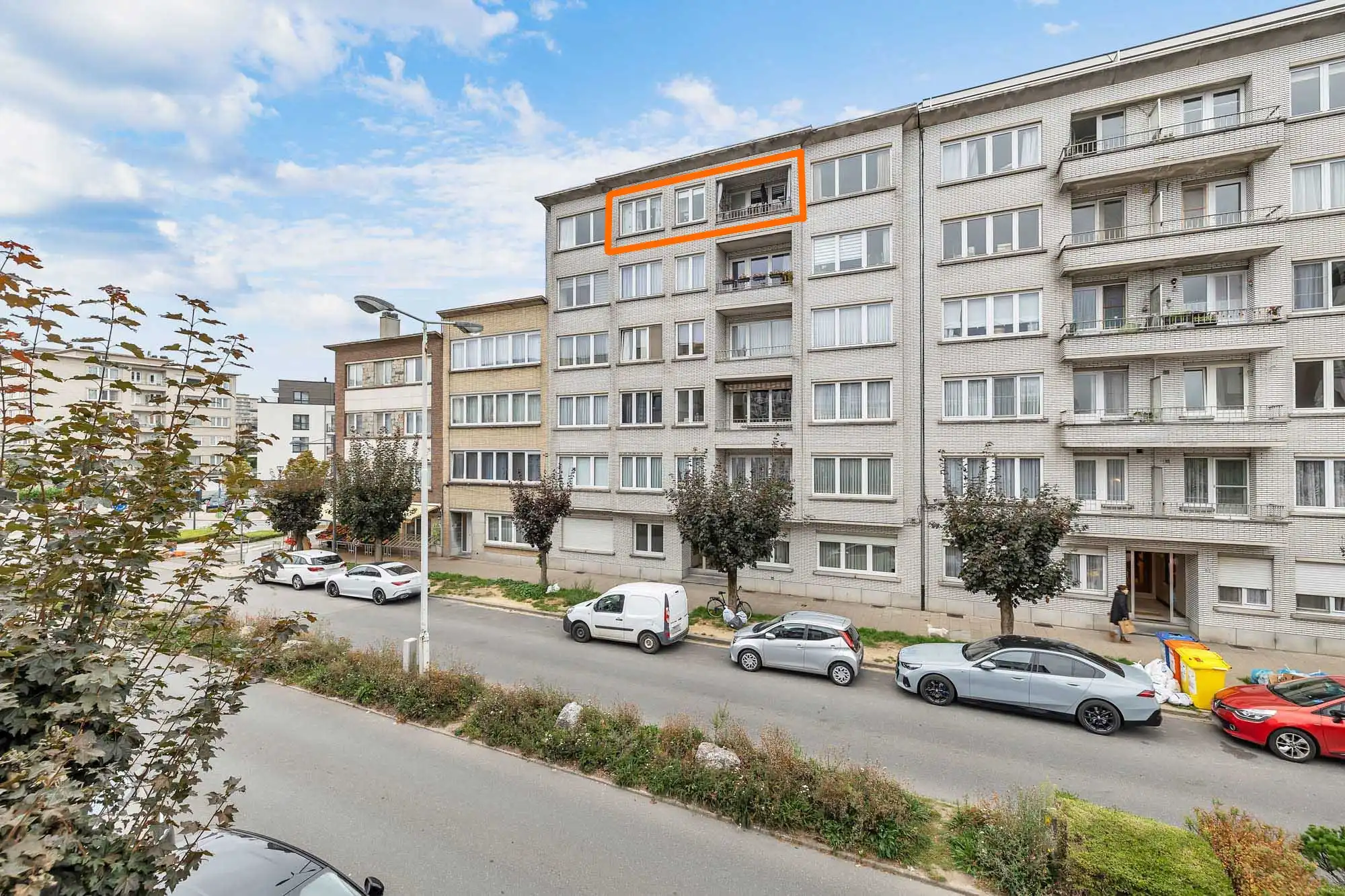 Appartement te koop in Evere! foto {{pictureIndex}}