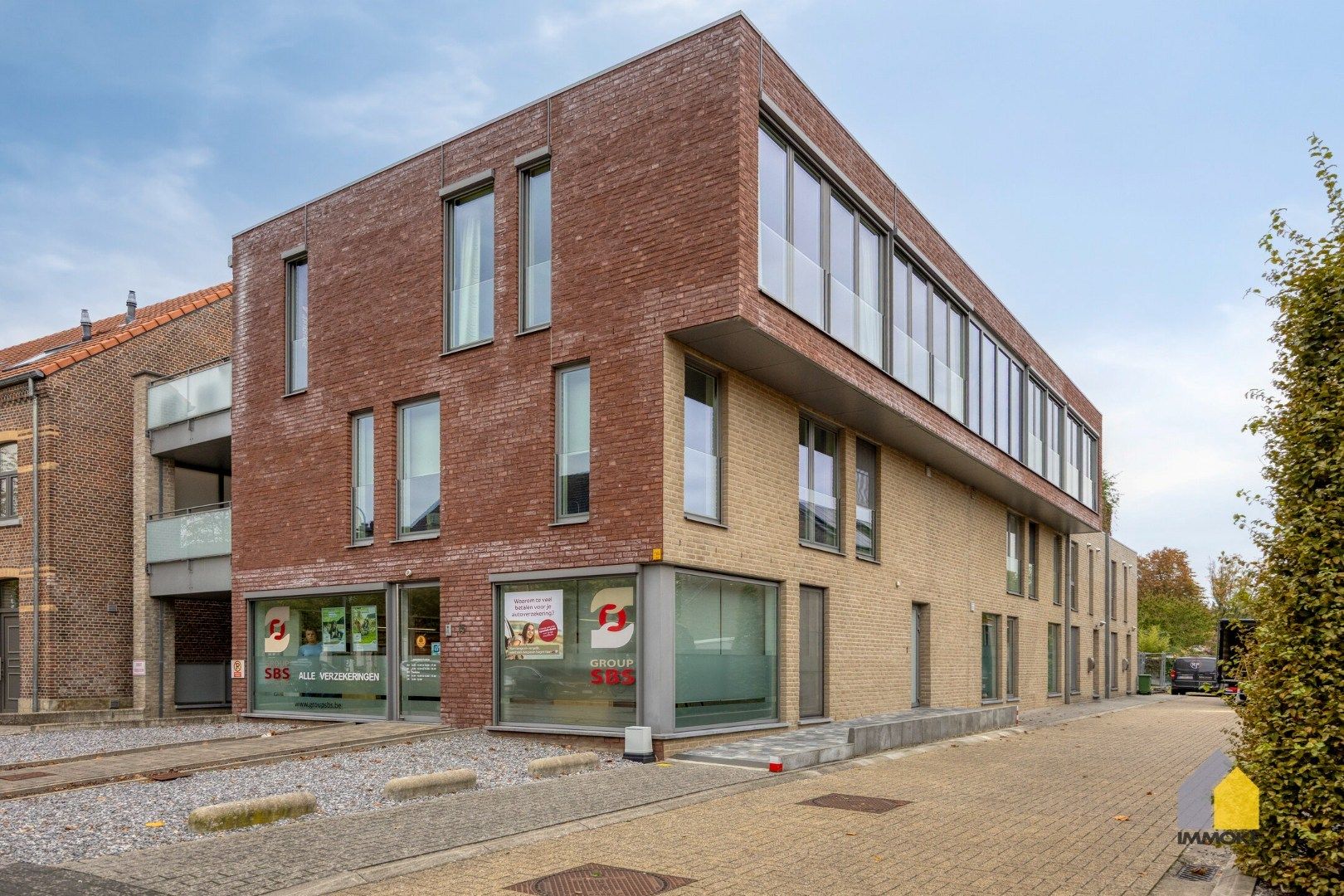 Ruim, energiezuinig appartement (151 m²) met 3 slpk, terras, tuin en dubbele parking. foto 26