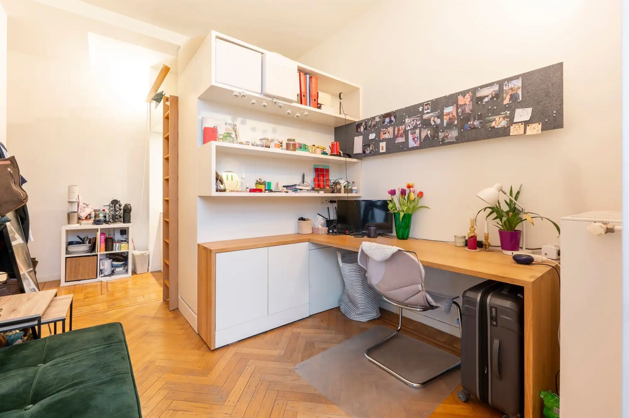 Studentenkamer met eigen sanitair op toplocatie! foto {{pictureIndex}}