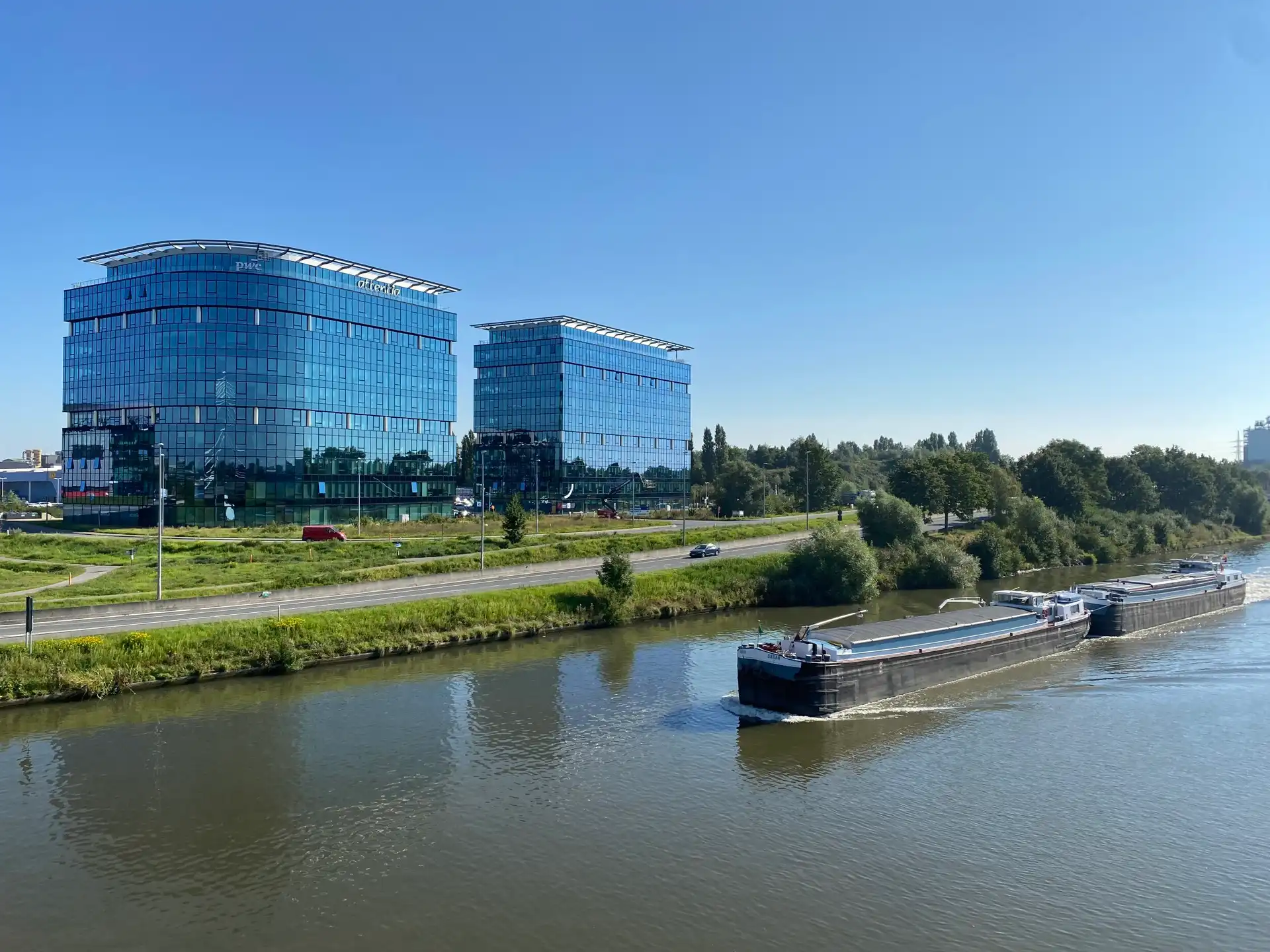 High-End Kantoorruimte Te Huur in Gent foto 2