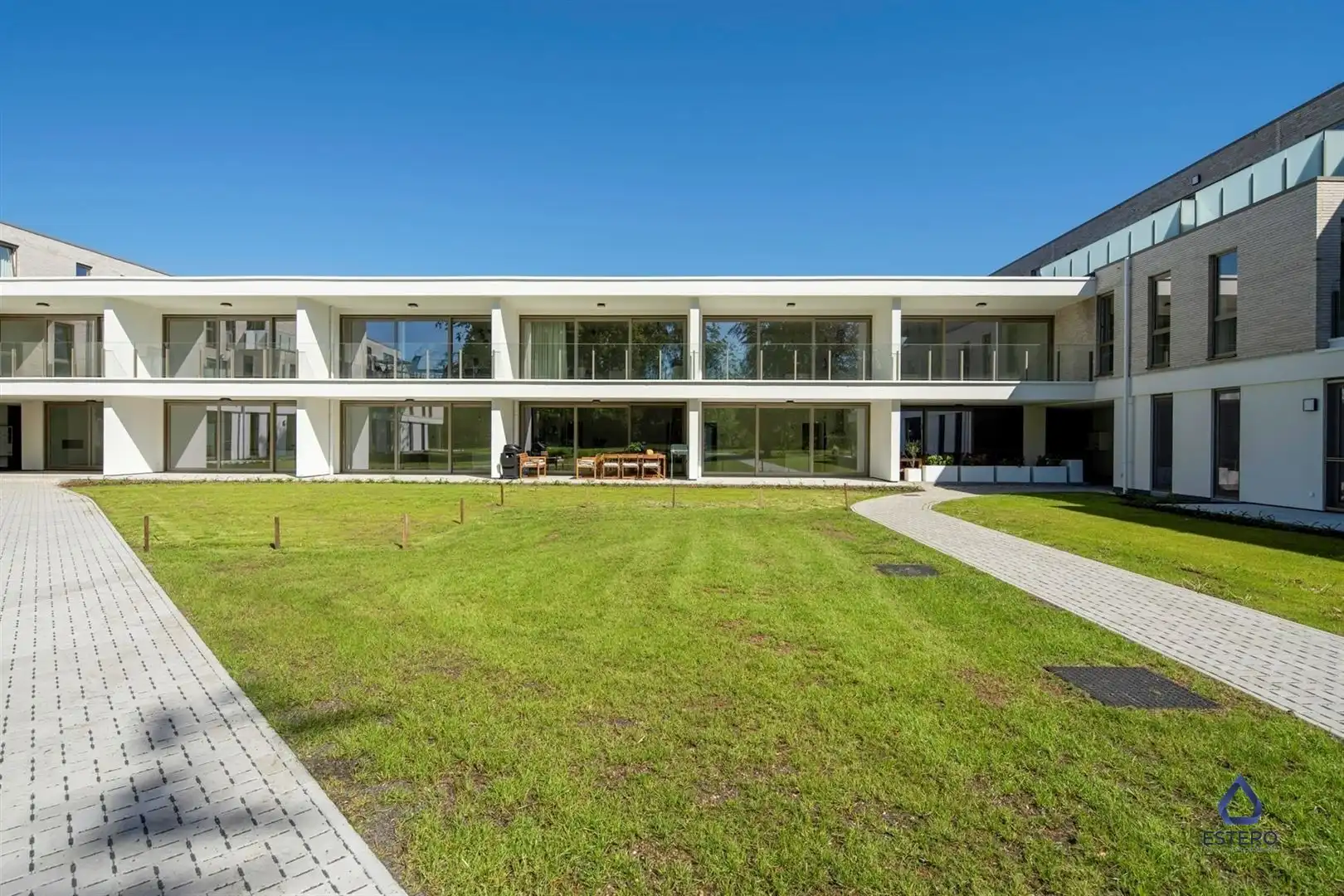 Modern gelijkvloers appartement in residentie Molendreef foto 2
