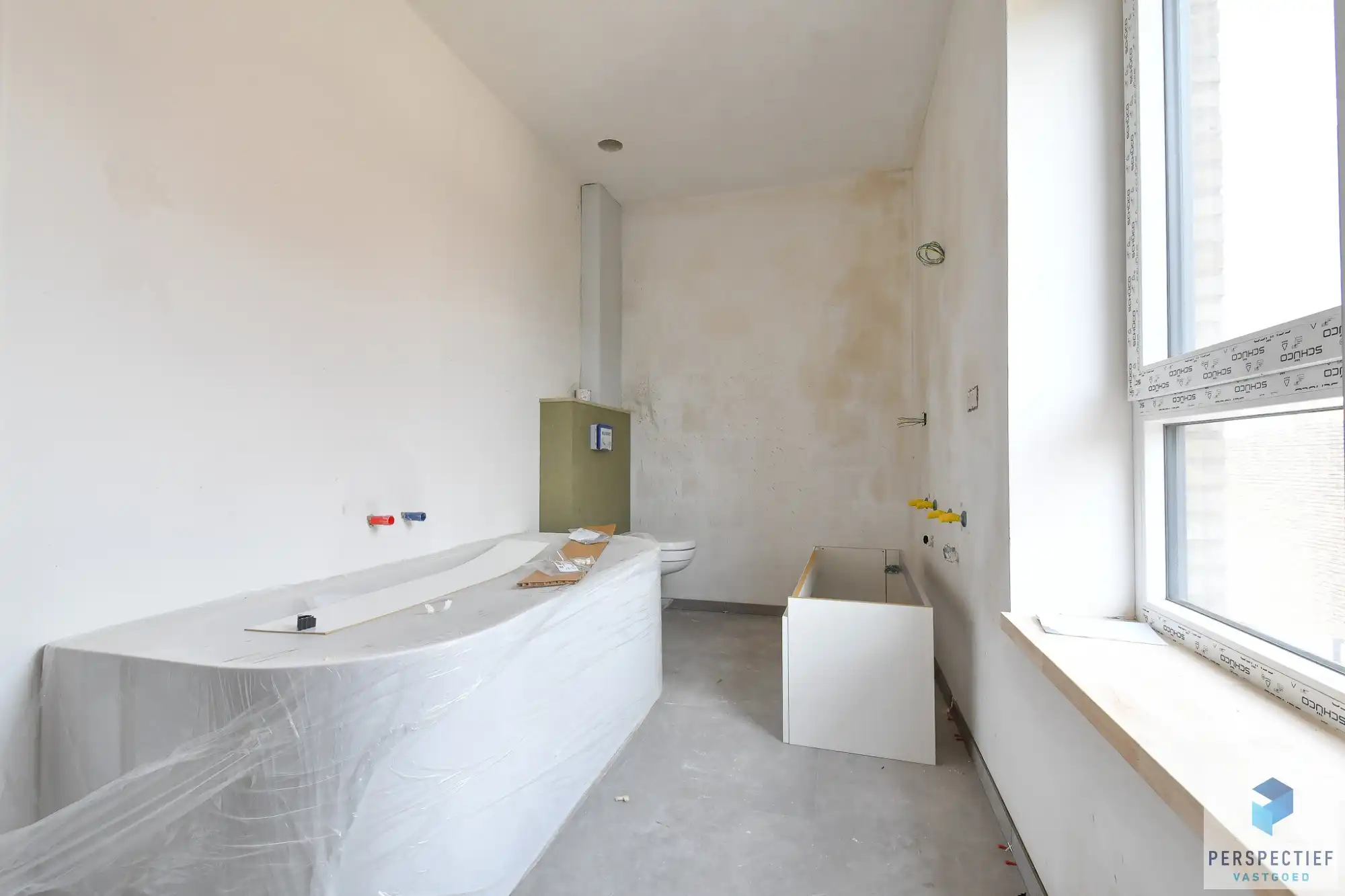 Rustig gelegen afgewerkte moderne nieuwbouwwoning (BEN) met garage en tuin foto 20