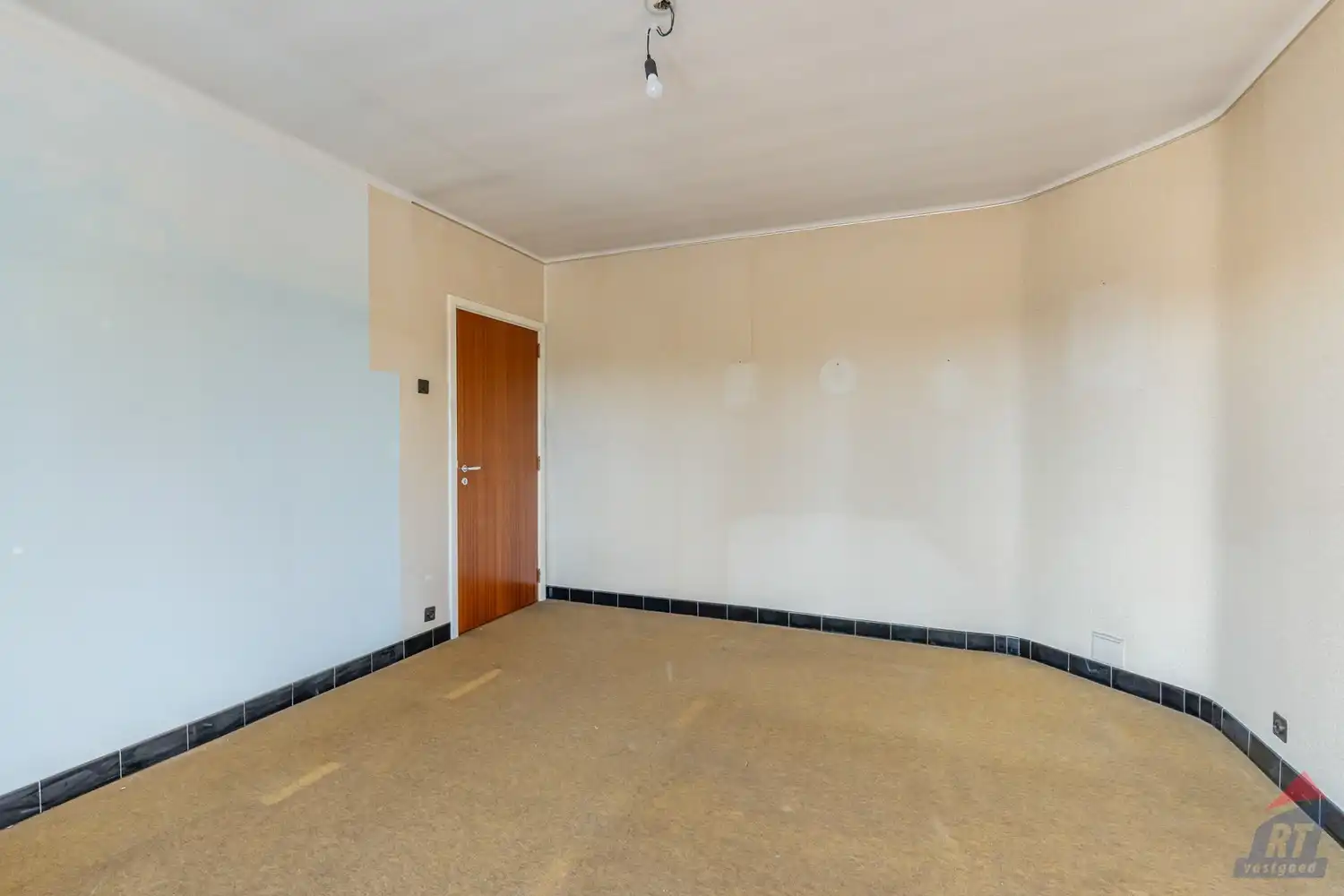 Karaktervolle gezinswoning met tuin en garage nabij centrum Sint-Truiden foto 15