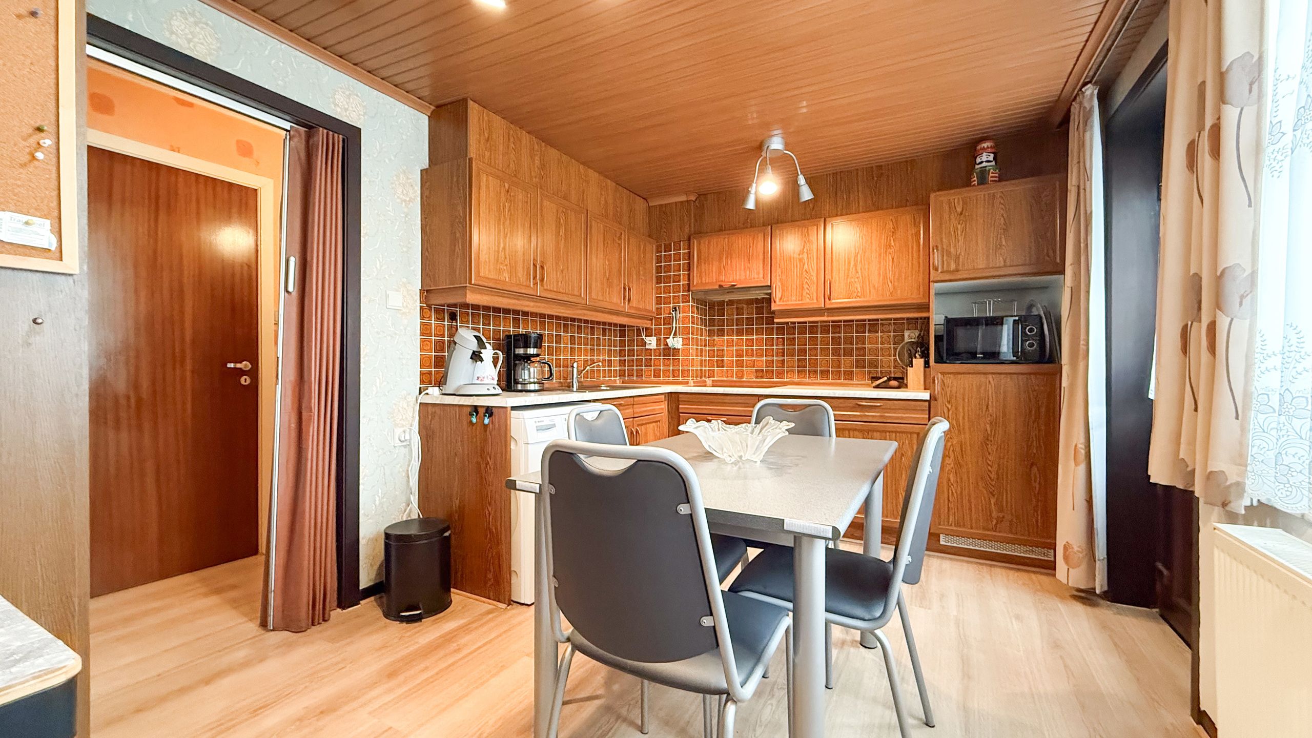 Instapklare woning met 4 slpk in Heusden-Zolder! foto 5